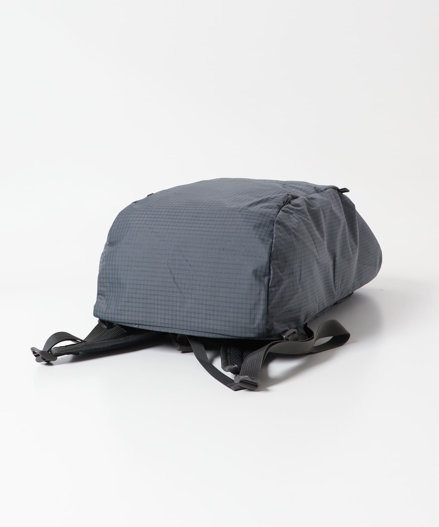 GOLITE　ION 18L PACK CASTLEROCK one