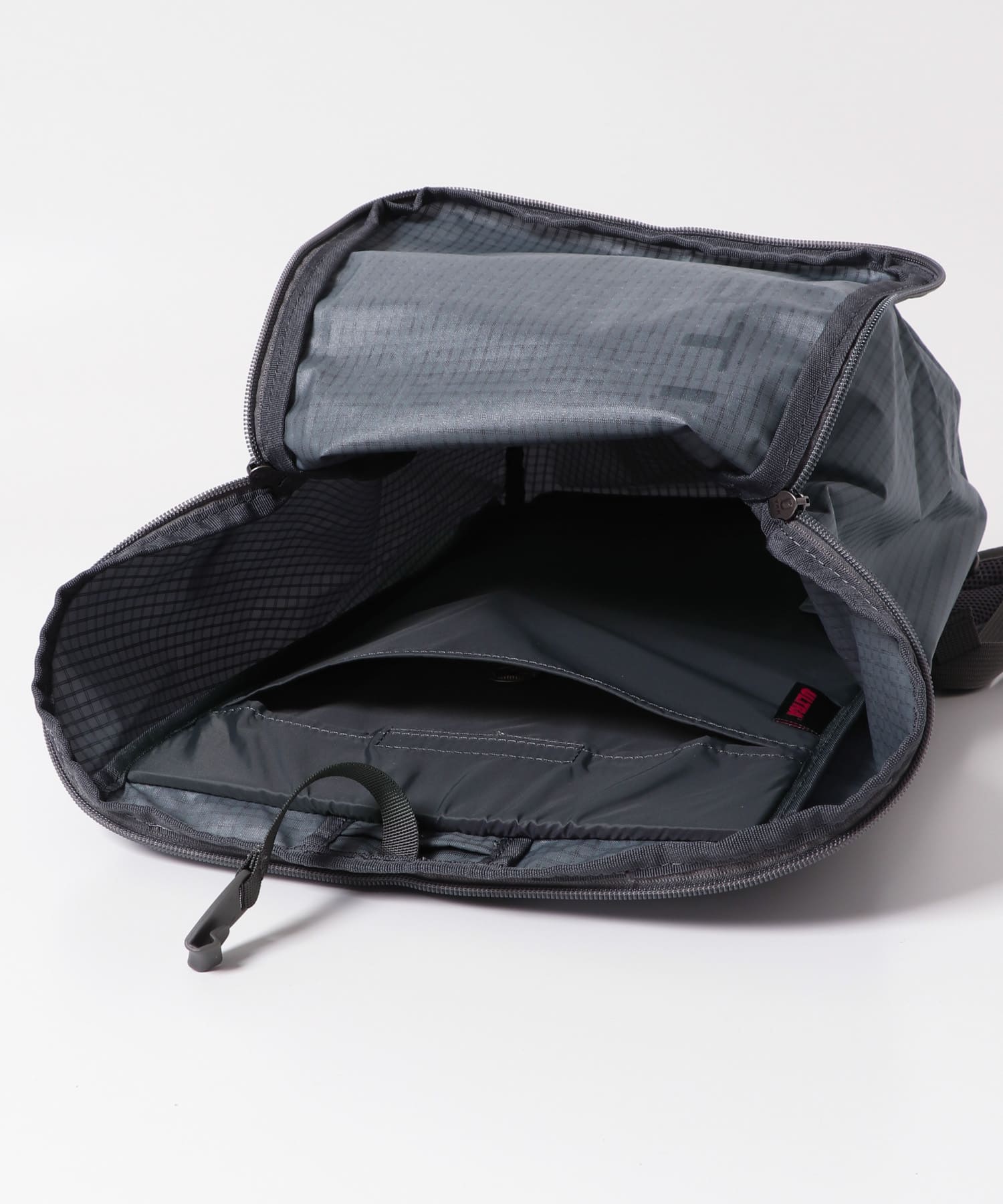 GOLITE　ION 18L PACK CASTLEROCK one