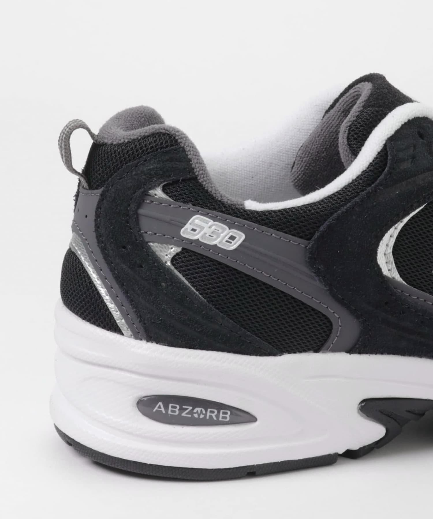 NEW BALANCE　MR530 BLACK 26