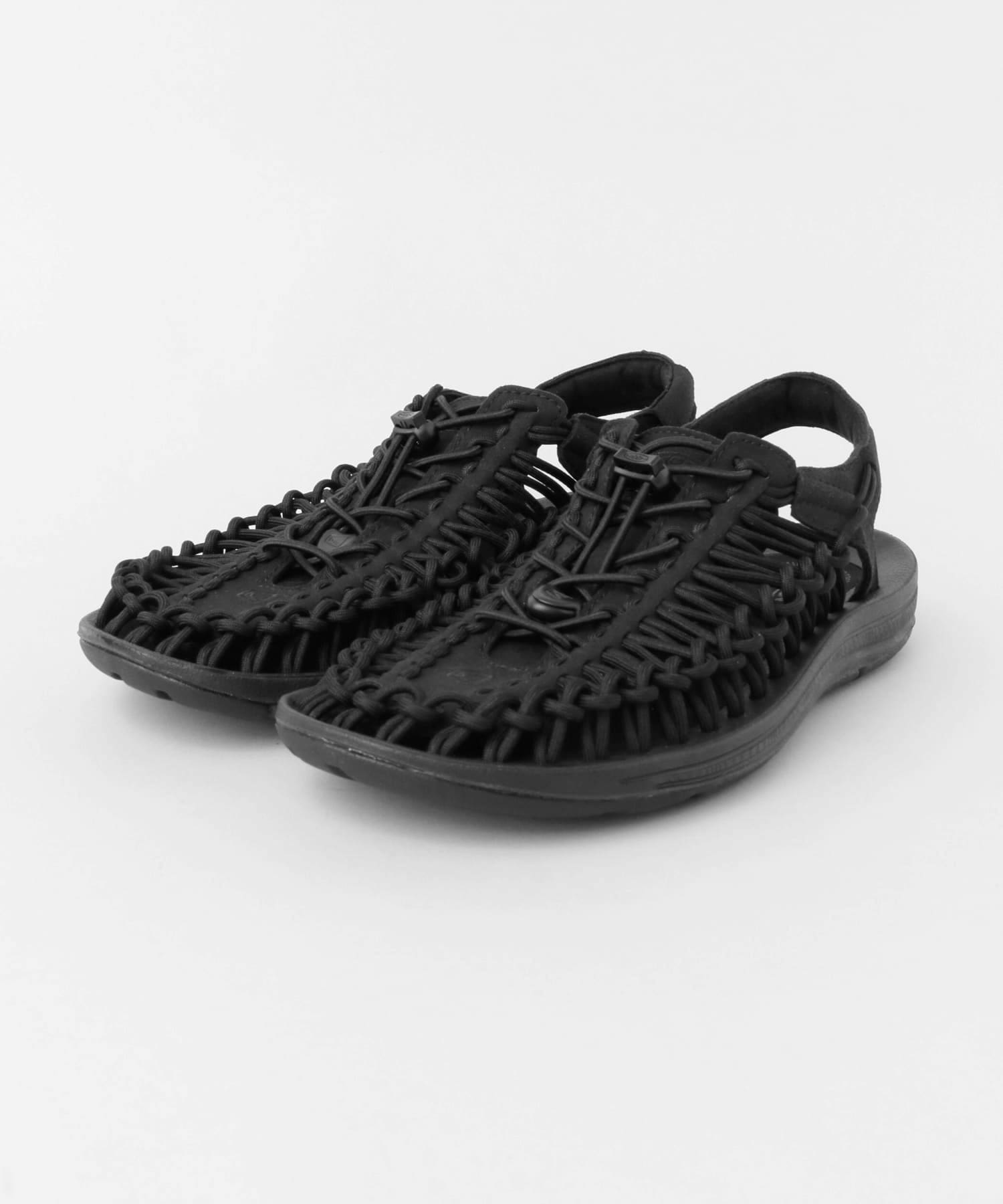 KEEN　UNEEK Black 8