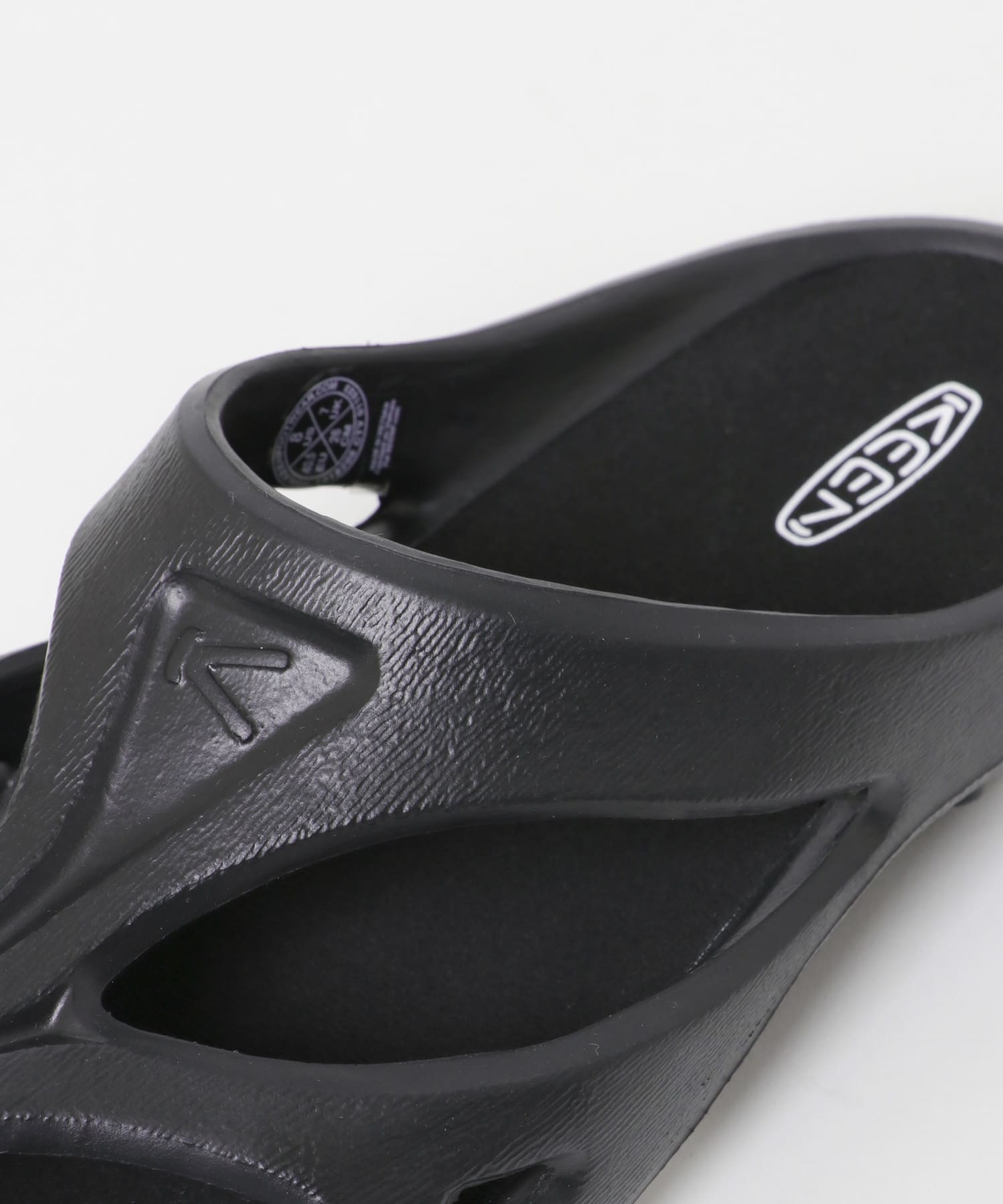 KEEN　SHANTI BLK/D.Blue 8