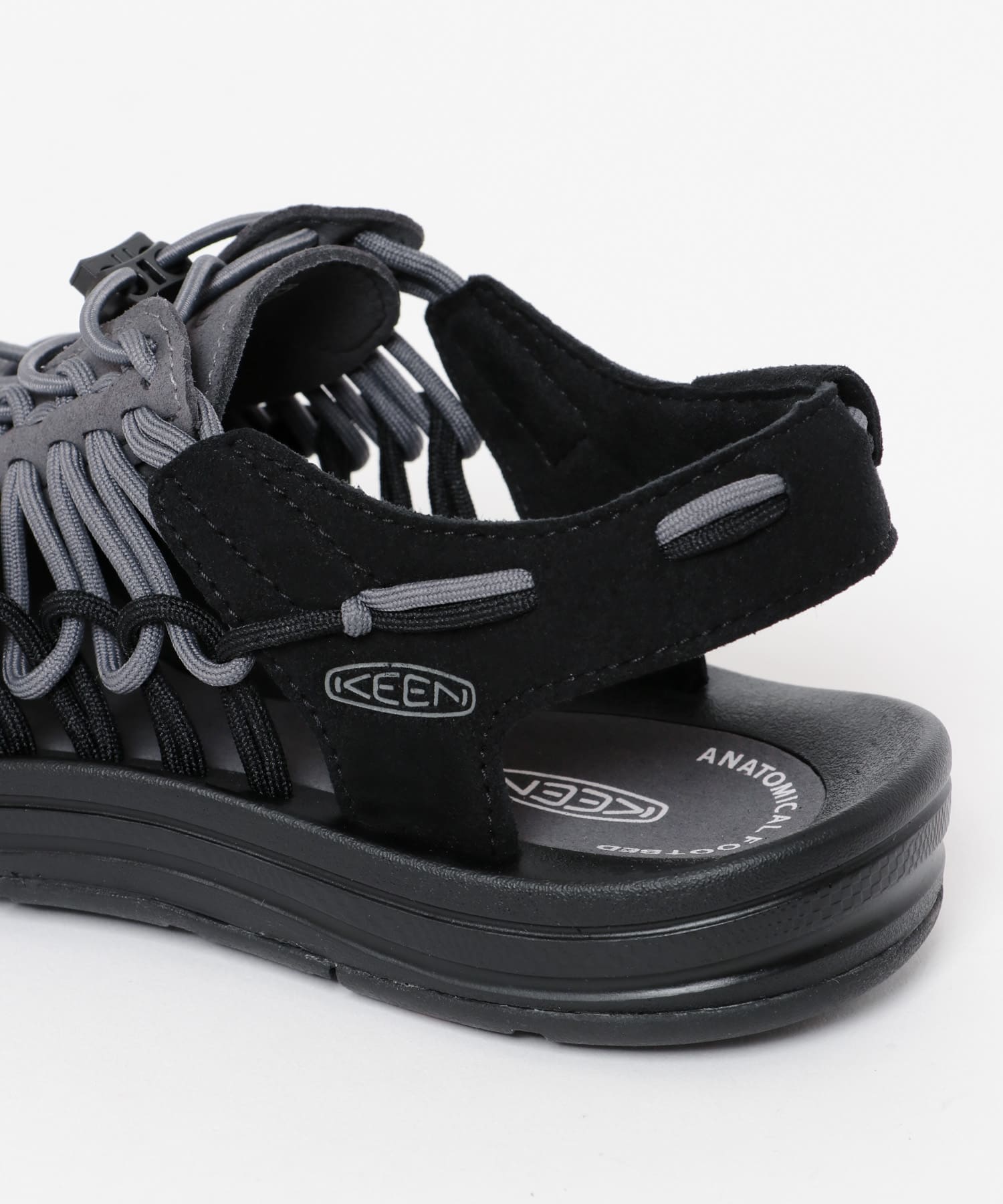 KEEN UNEEK(8 Timberwolf): シューズ｜URBAN RESEARCH公式