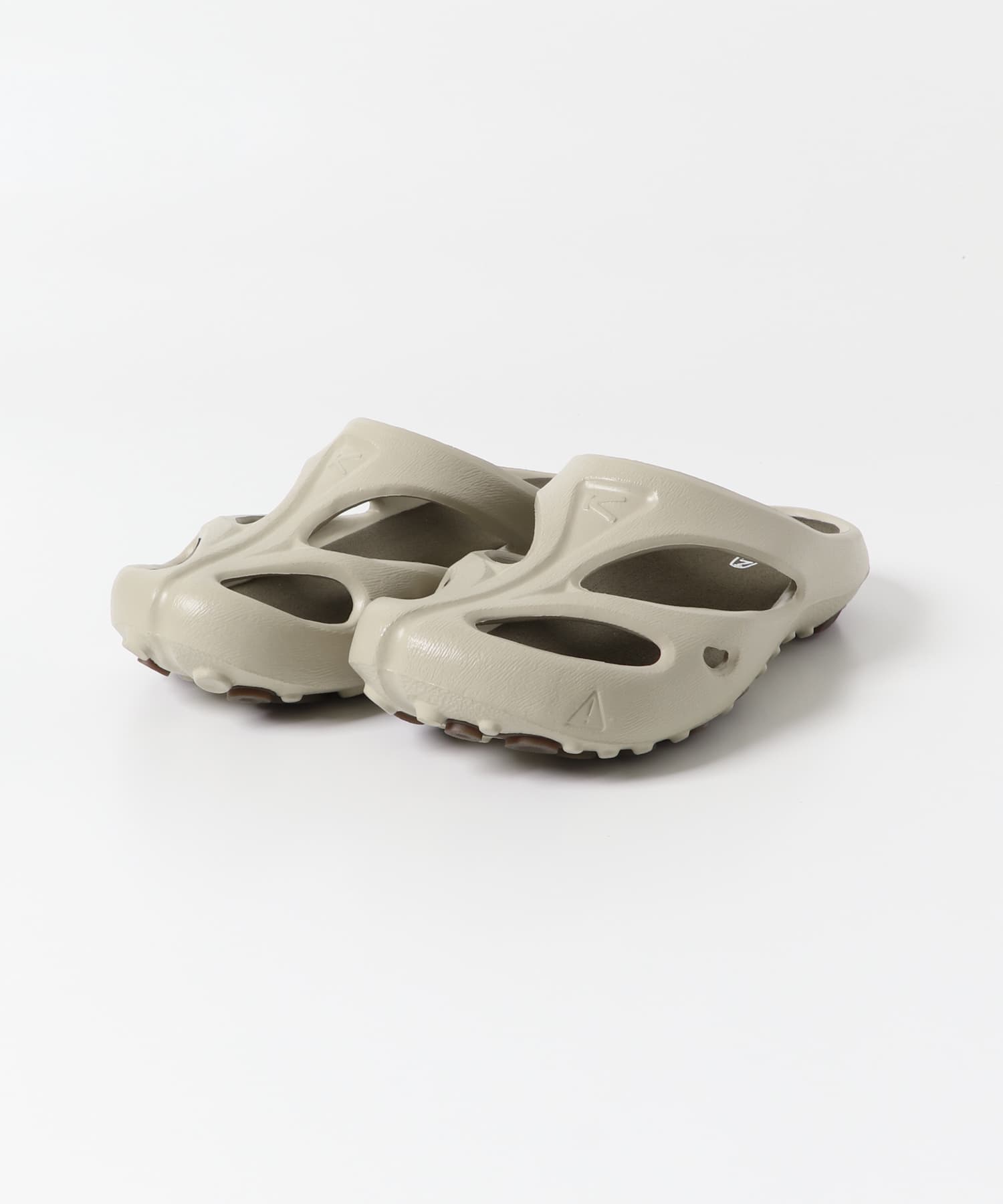 KEEN　SHANTI PlazaTaupe 8