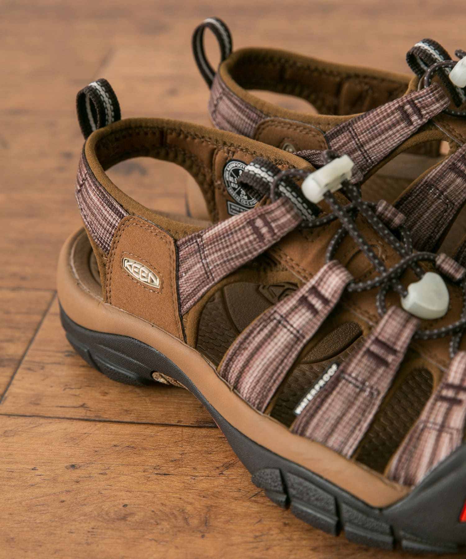 KEEN　NEWPORT RETRO FRF 2024 8
