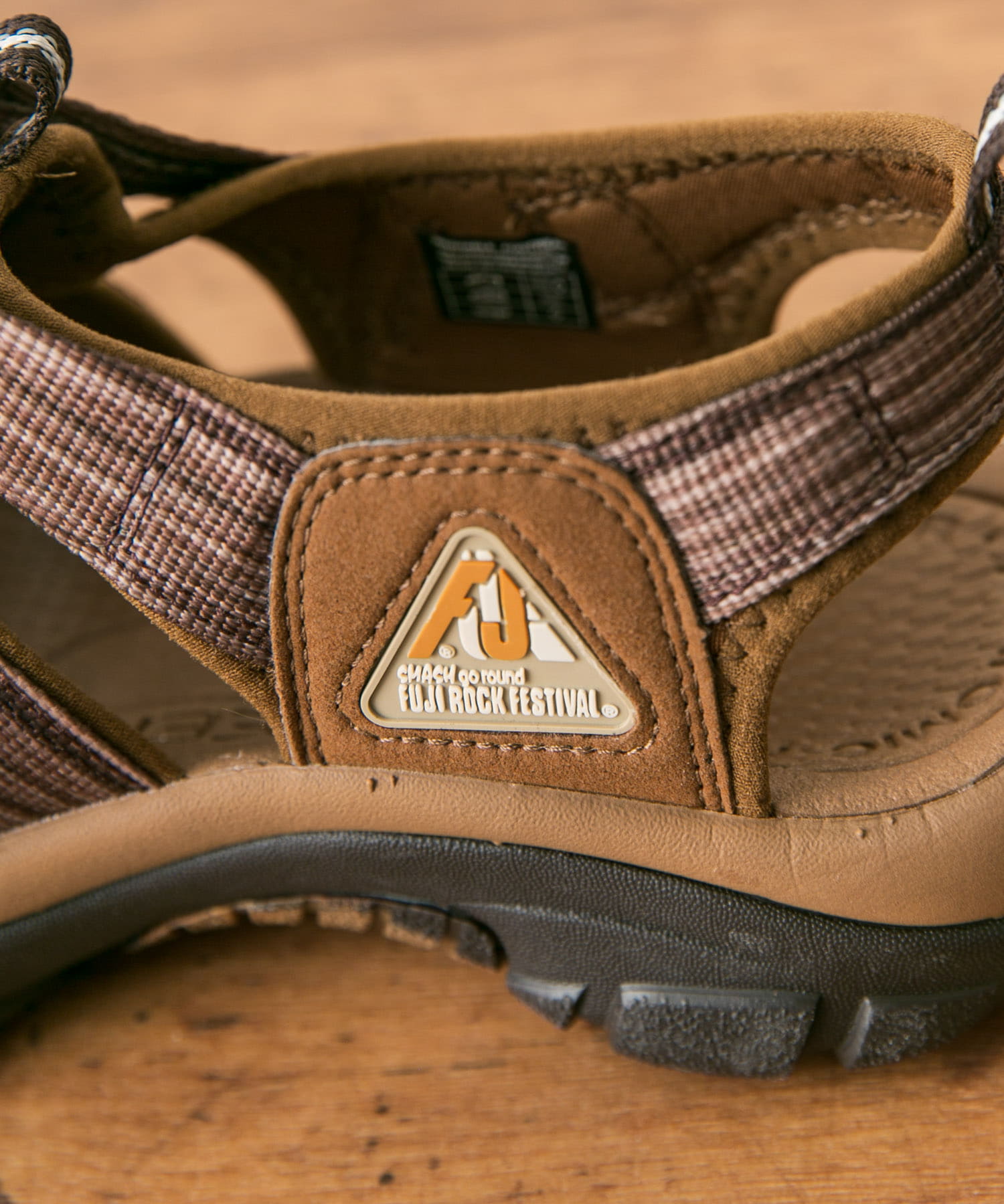 KEEN　NEWPORT RETRO FRF 2024 8