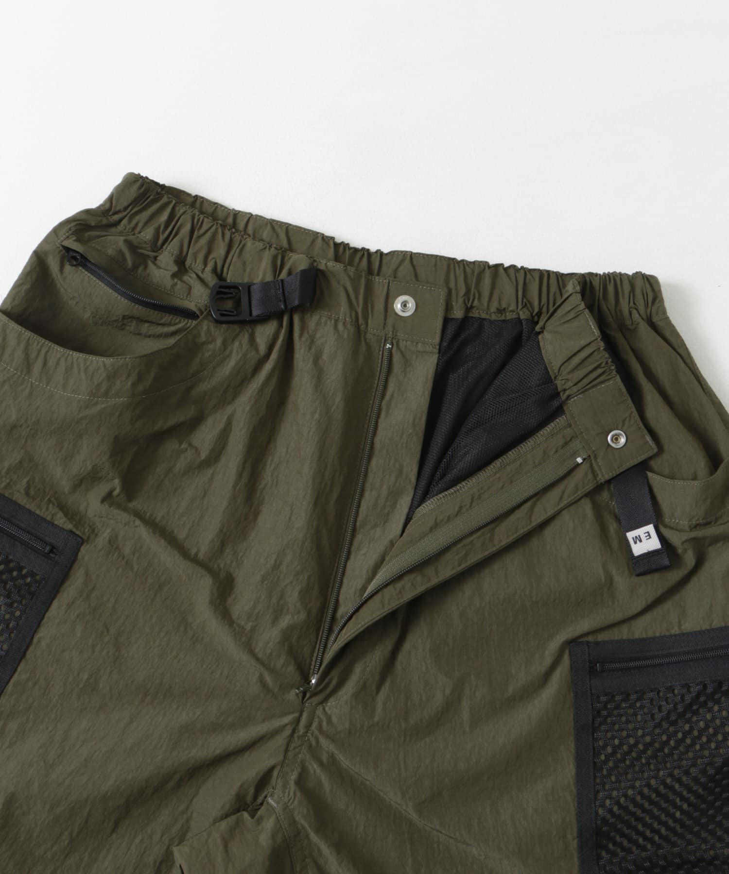 ENDS and MEANS　Utility Shorts Olive L