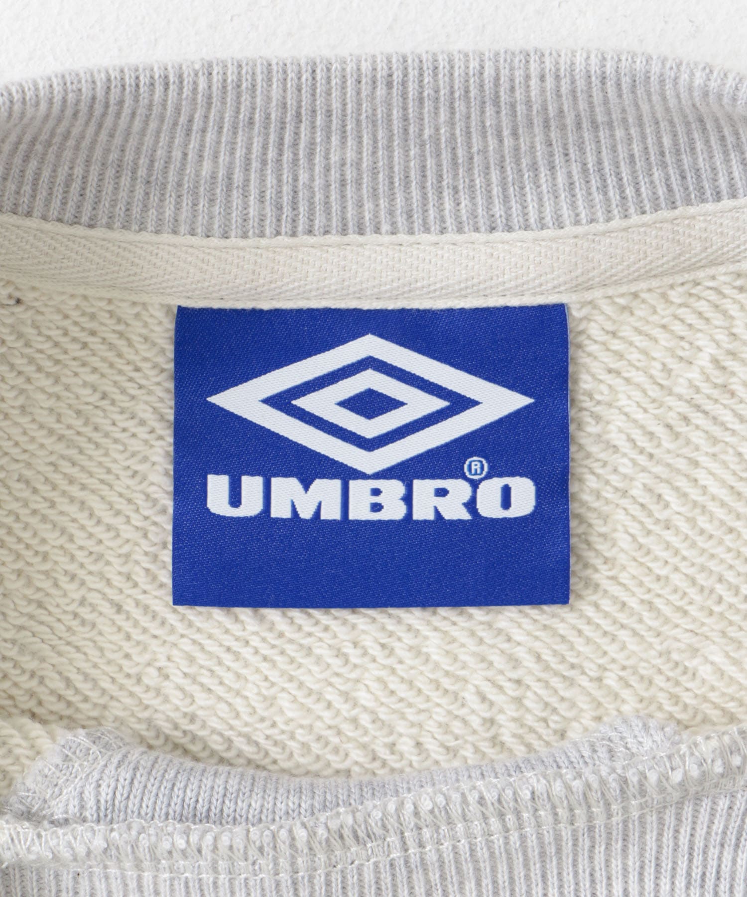 別注』UMBRO×DOORS ARCHIVE SWEAT(M BLACK): トップス｜URBAN RESEARCH