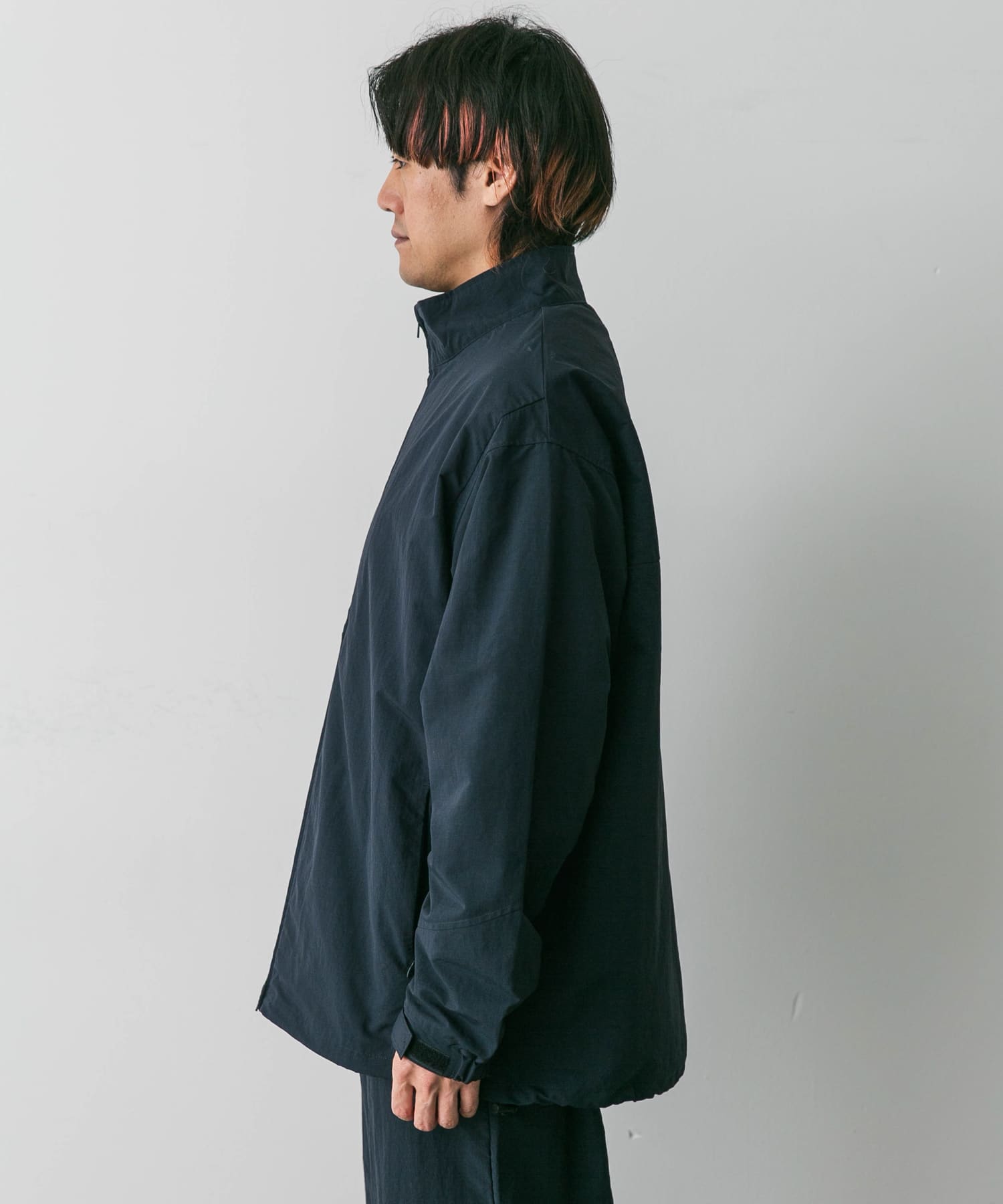 『別注』UMBRO×DOORS　RS TRACK JACKET 別注』UMBRO×DOORS RS TRACK JACKET(M CHARCOAL): アウター｜URBAN