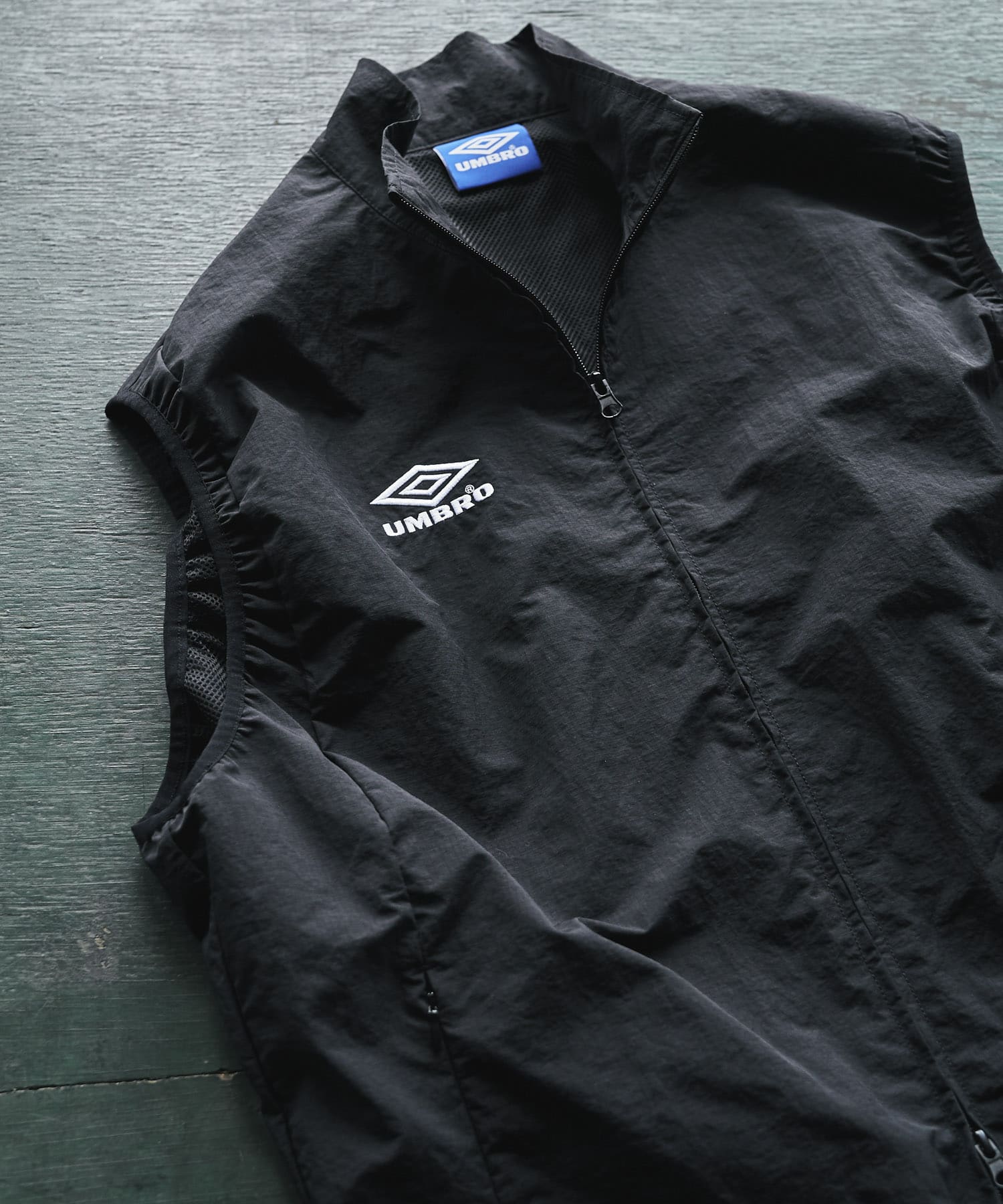 『別注』UMBRO×DOORS　RS TRACK VEST BLACK L