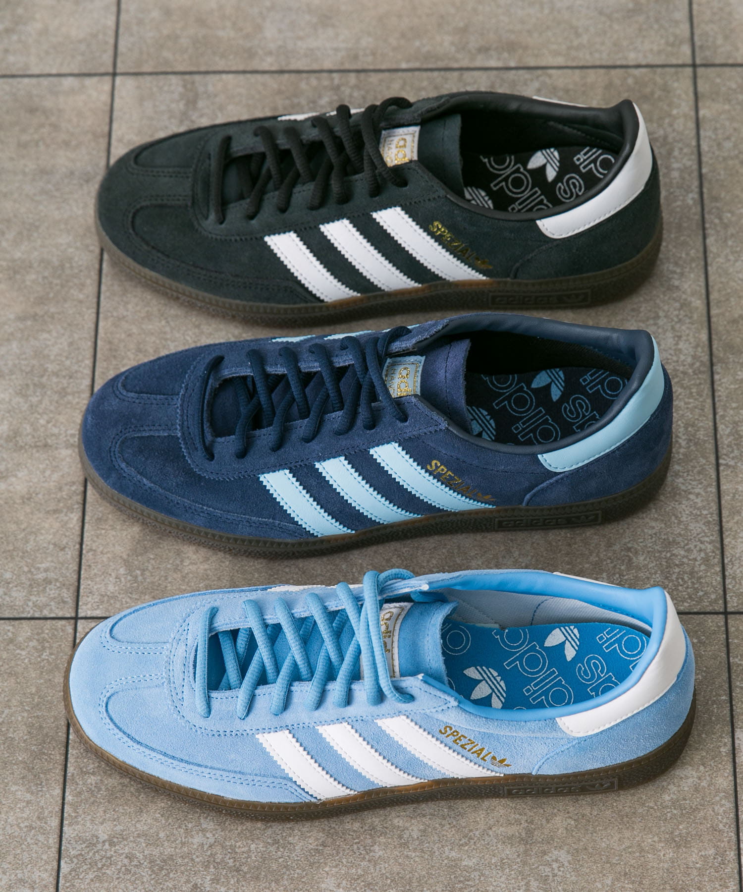 adidas　HANDBALL SPEZIAL ライトブルー 26