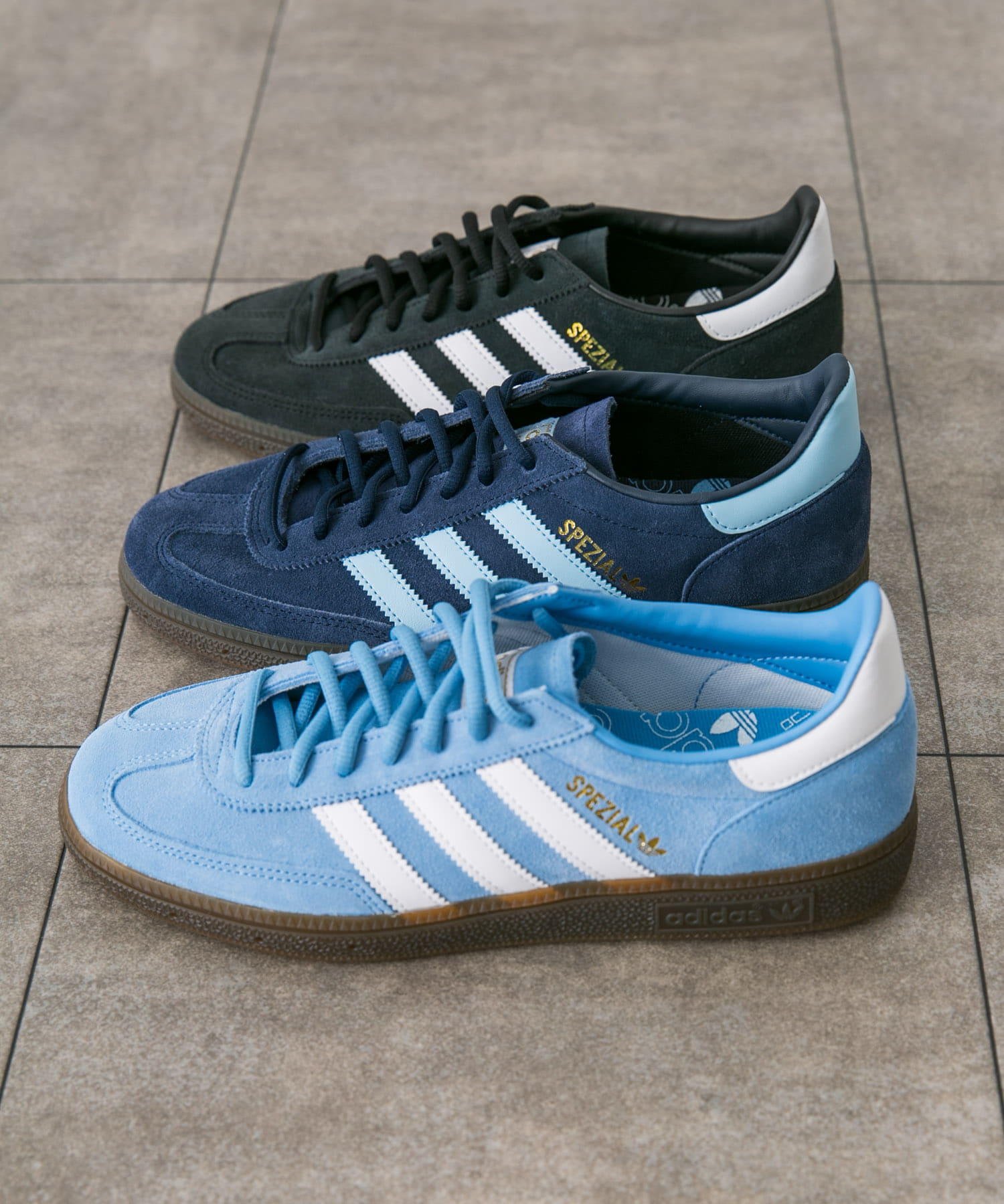 adidas　HANDBALL SPEZIAL ライトブルー 26