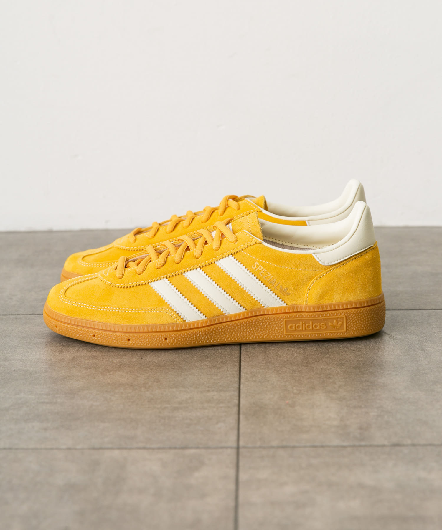 adidas　HANDBALL SPEZIAL イエロー 26