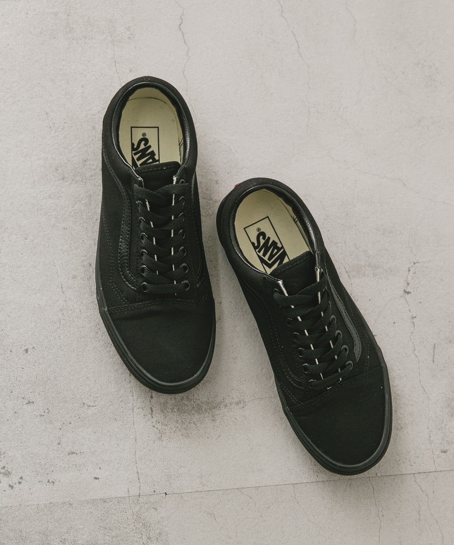 BLK/BLK