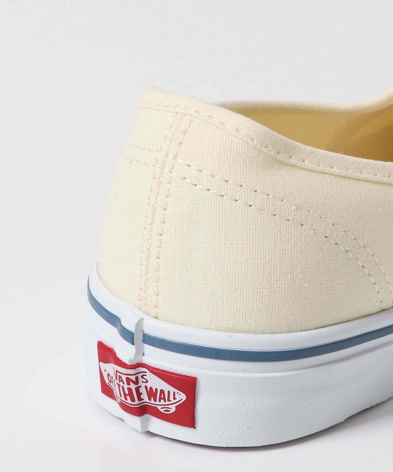 VANS　UA Authentic White 8