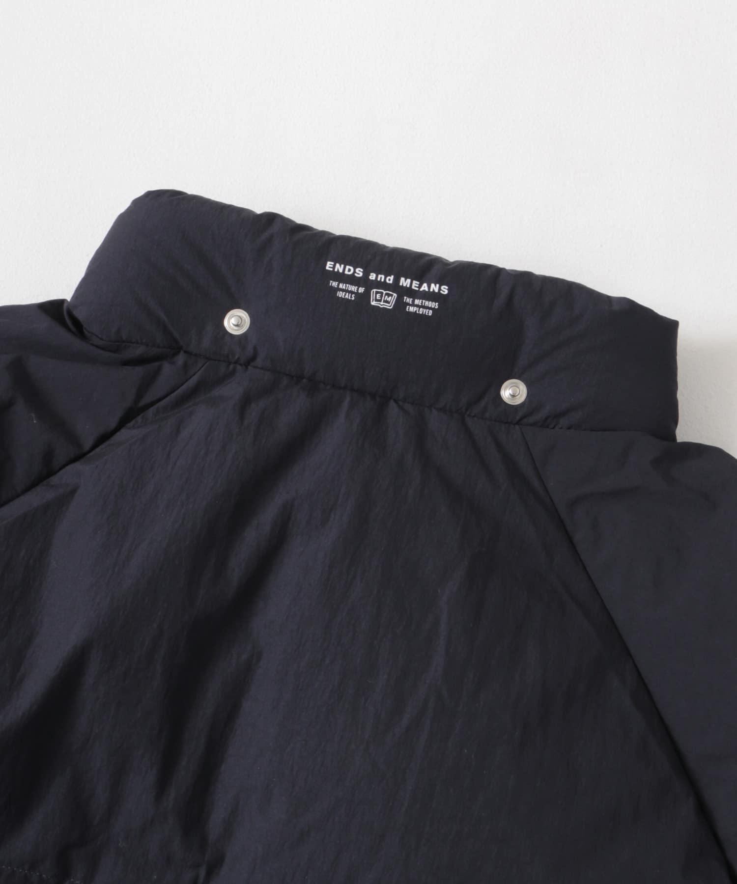 ENDS and MEANS　Down Jacket Navy L