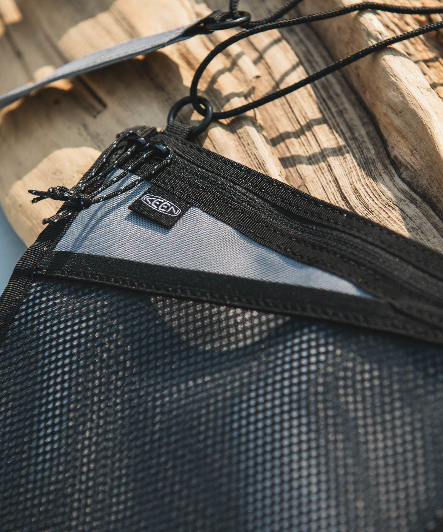 『別注』KEEN×DOORS　HARVESTPOCKET SACOCHE GREY FREE