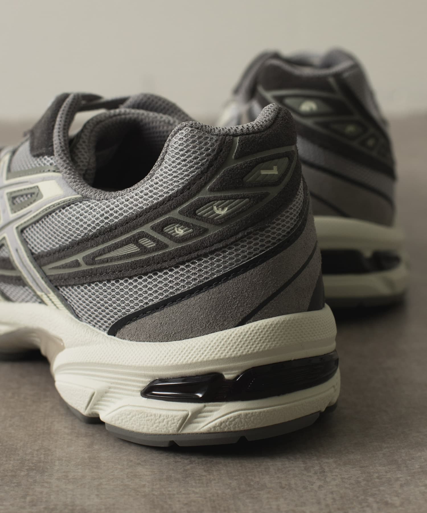 ASICS GEL-1130(26 C.GREY): シューズ｜URBAN RESEARCH公式