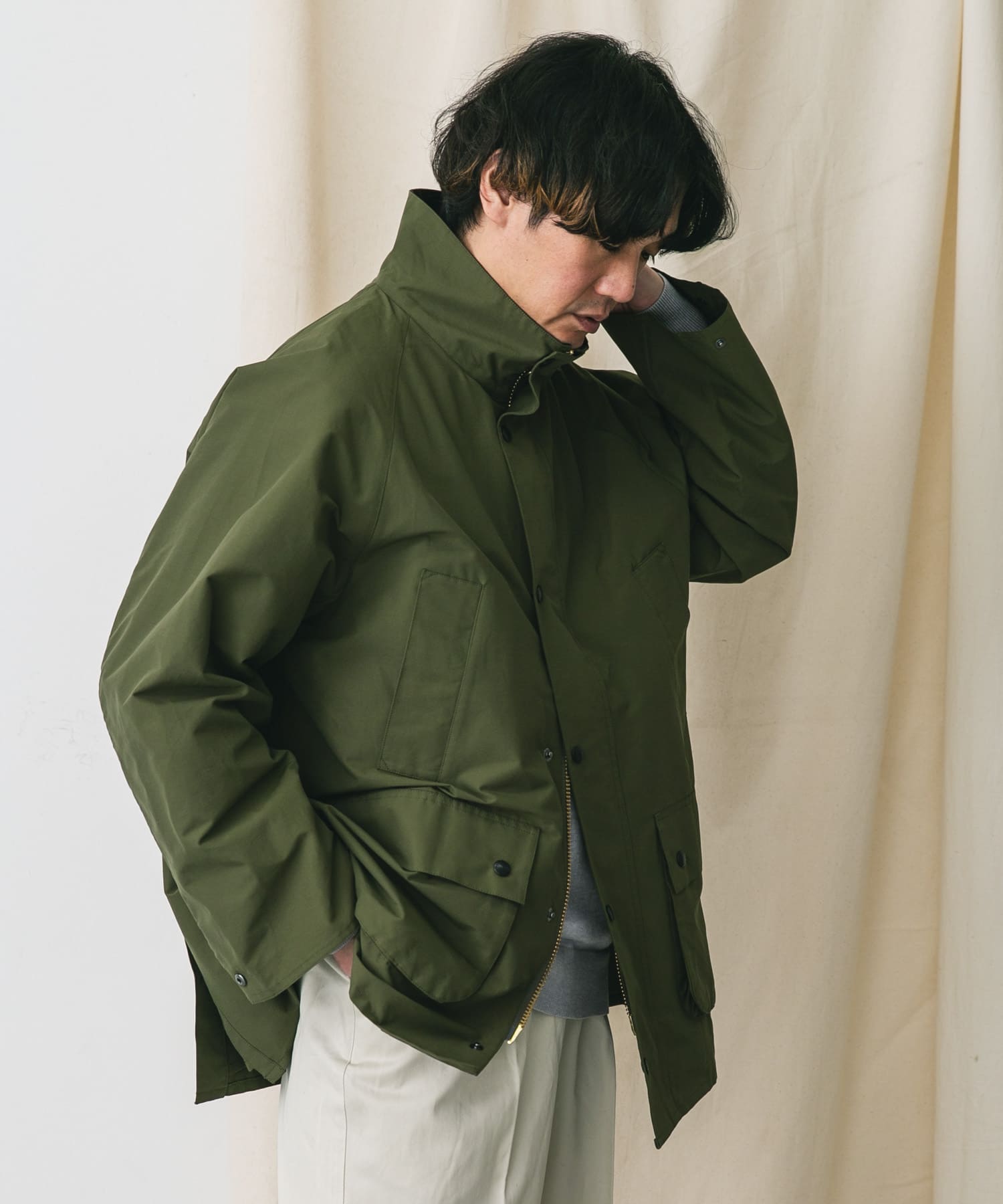 身長：172cm サイズ：40