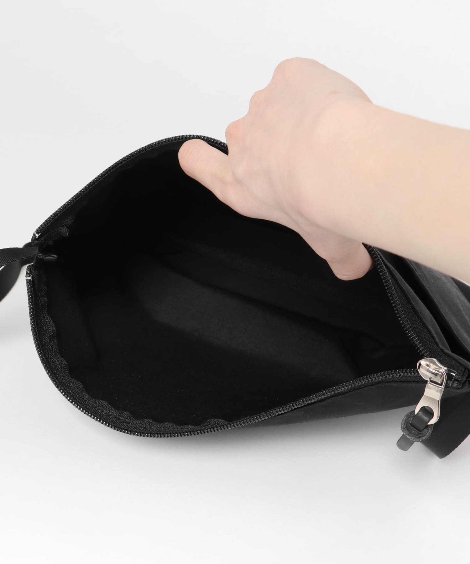 STANDARD SUPPLY　ZIP SHOULDER BLACK one