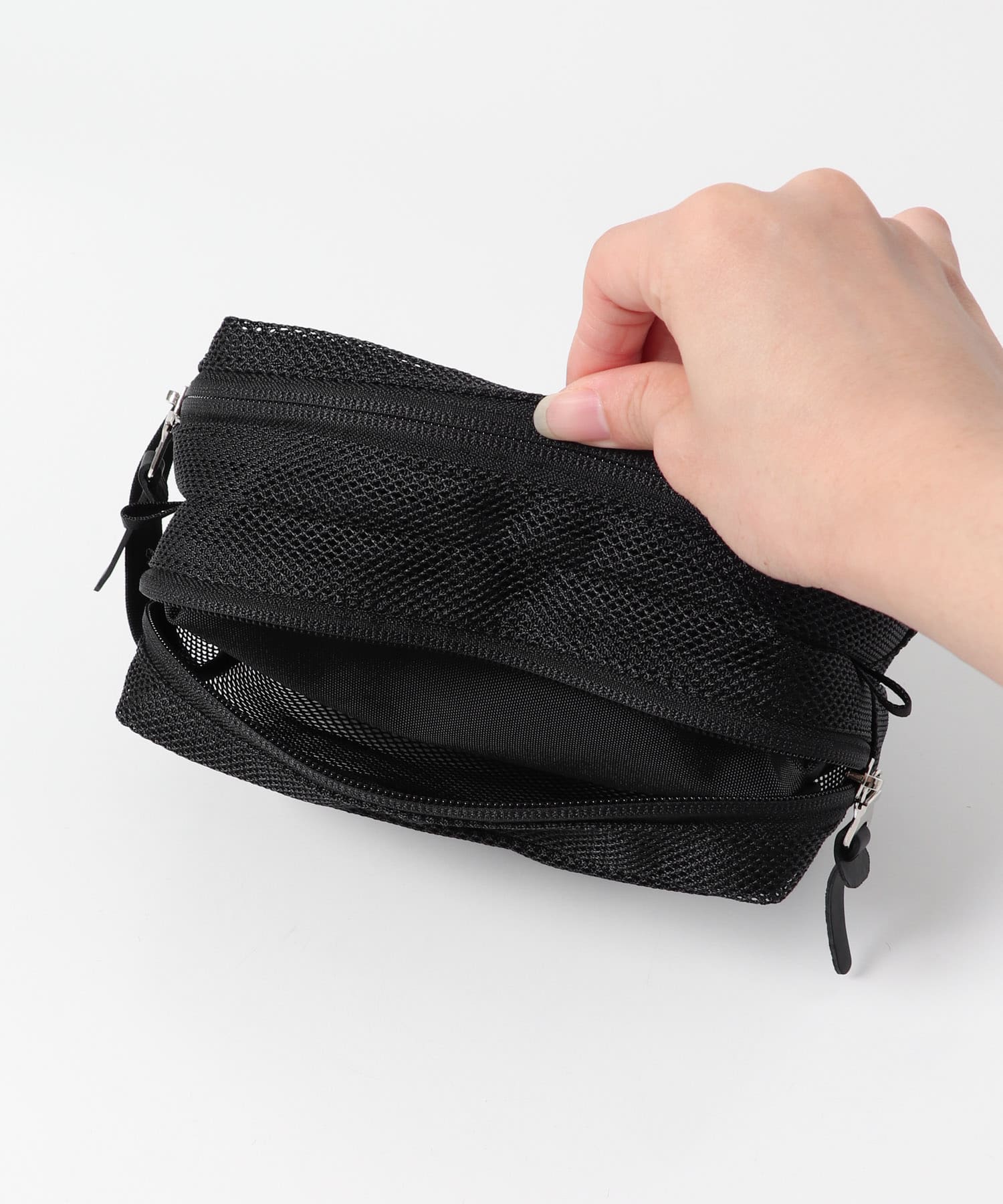 STANDARD SUPPLY　2R SQUARE POUCH M BLACK one
