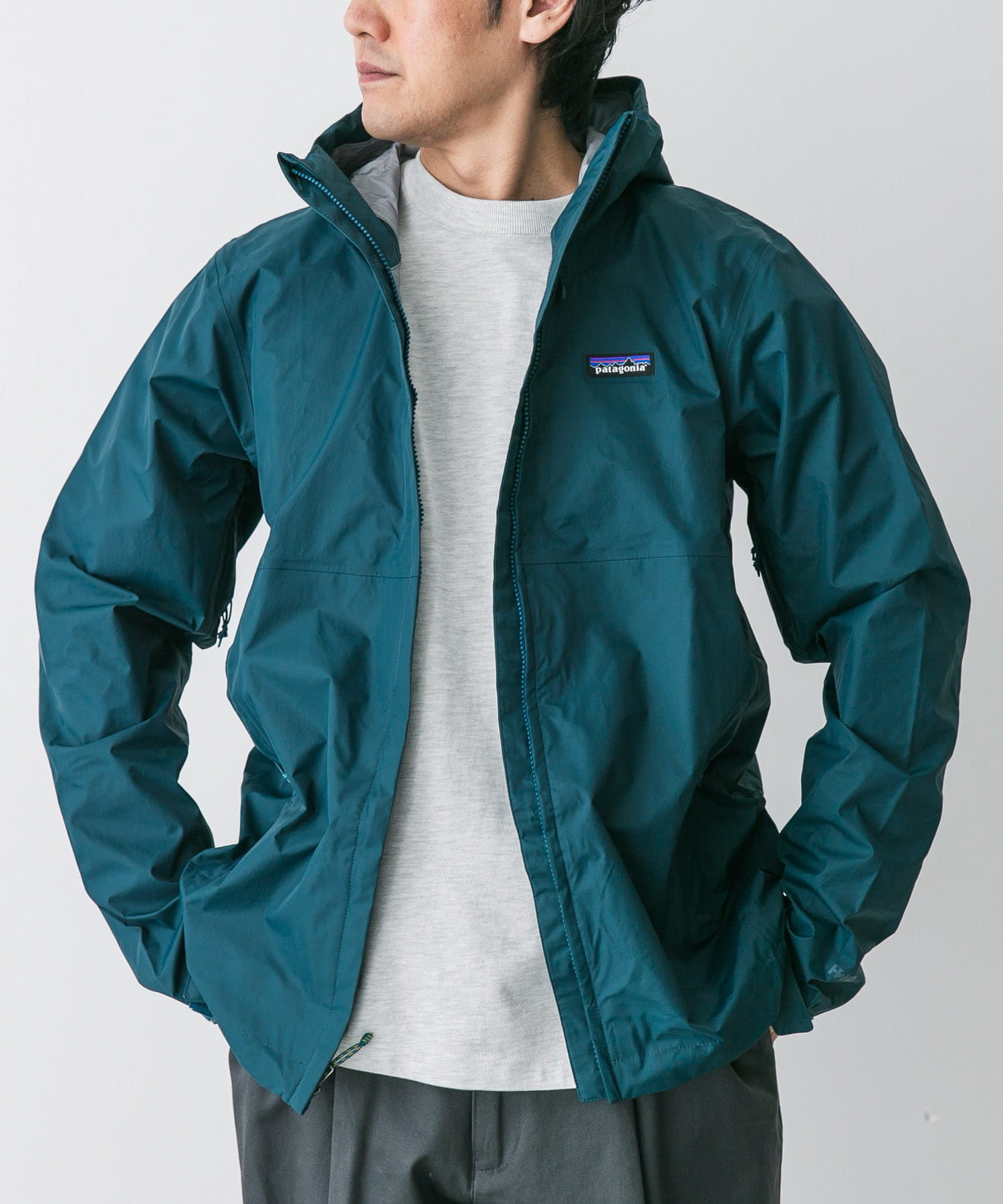 patagonia　Torrentshell 3L Rain Jacket