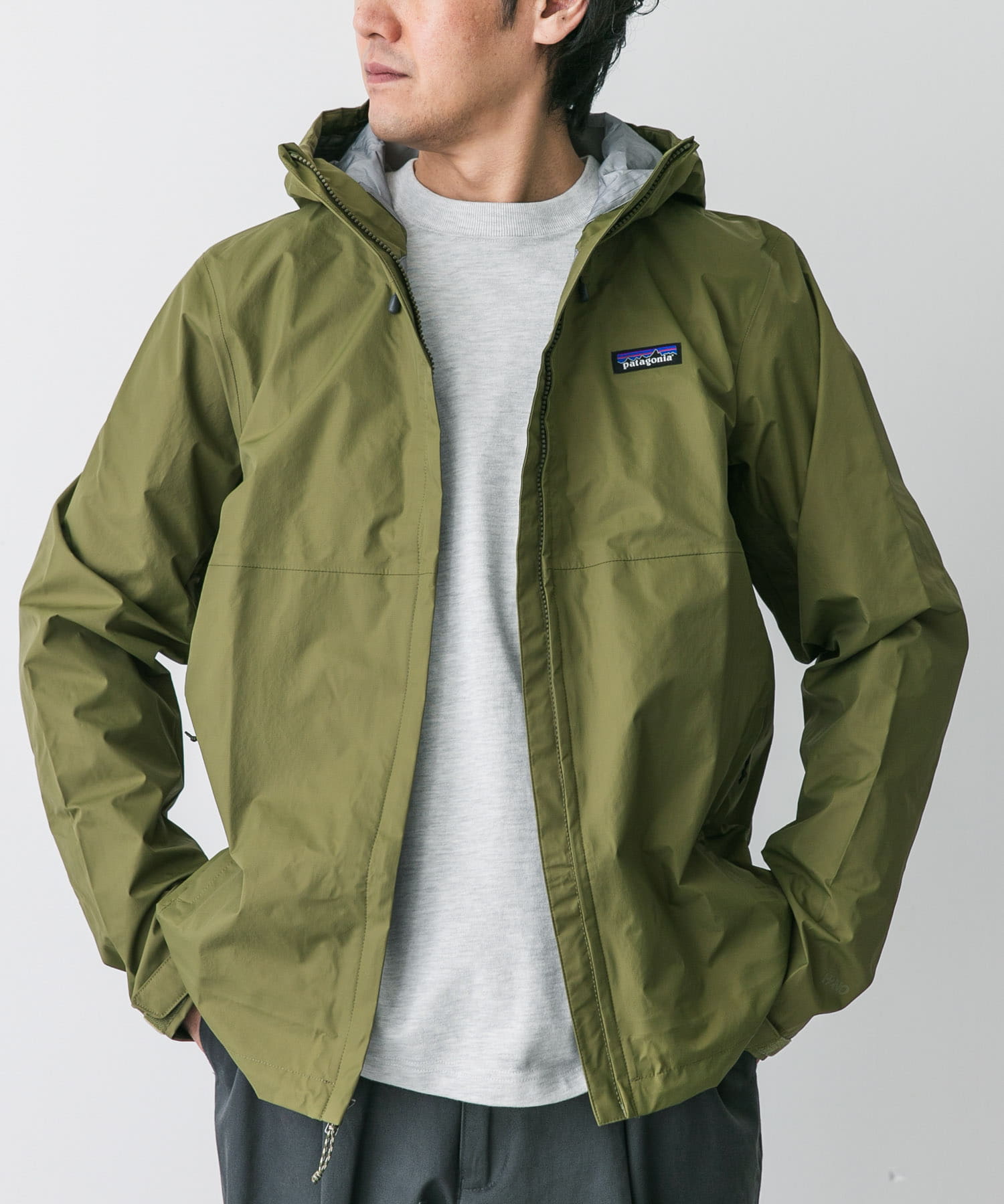 patagonia　Torrentshell 3L Rain Jacket