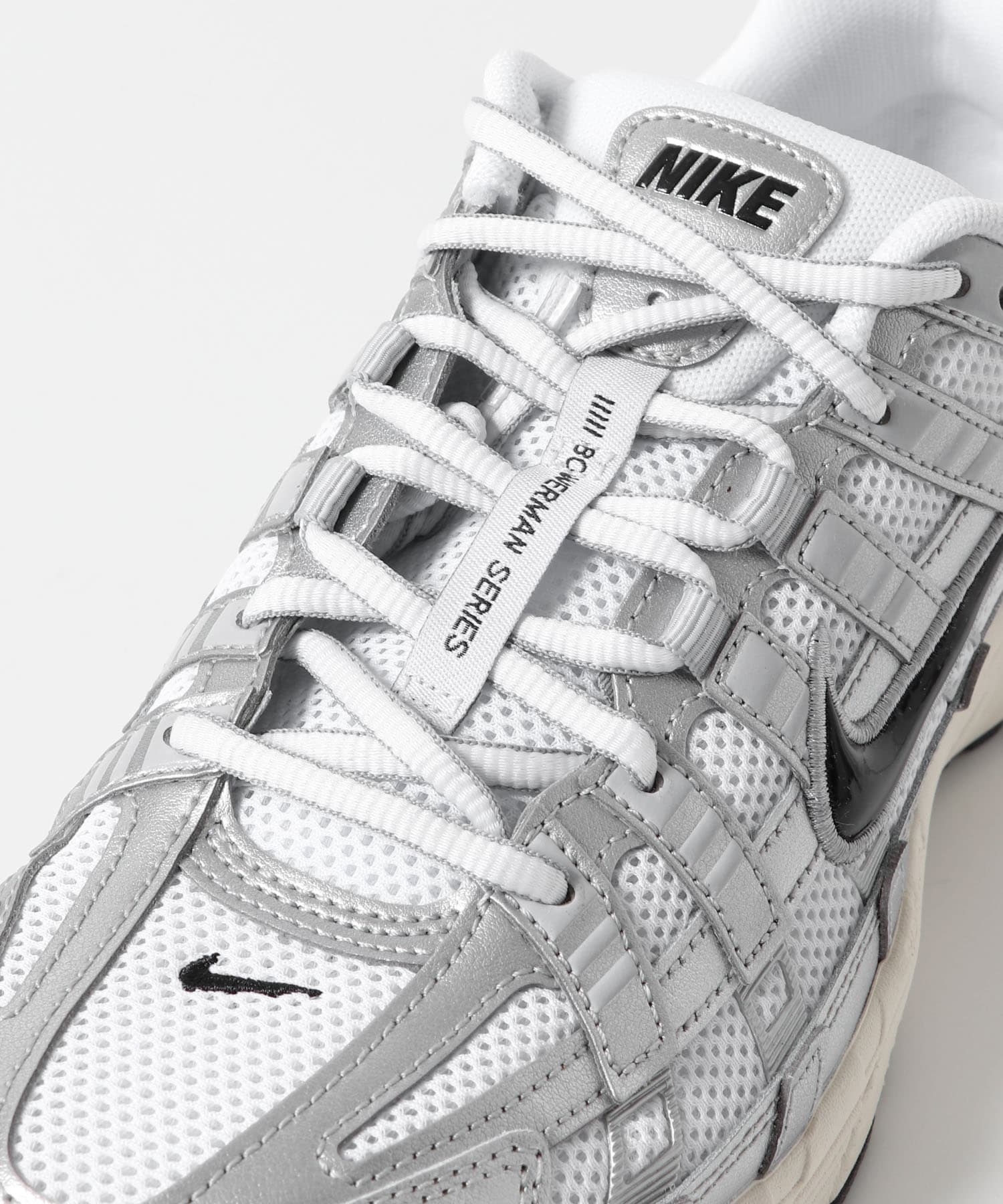NIKE　P-6000 WHT/SILVER 26