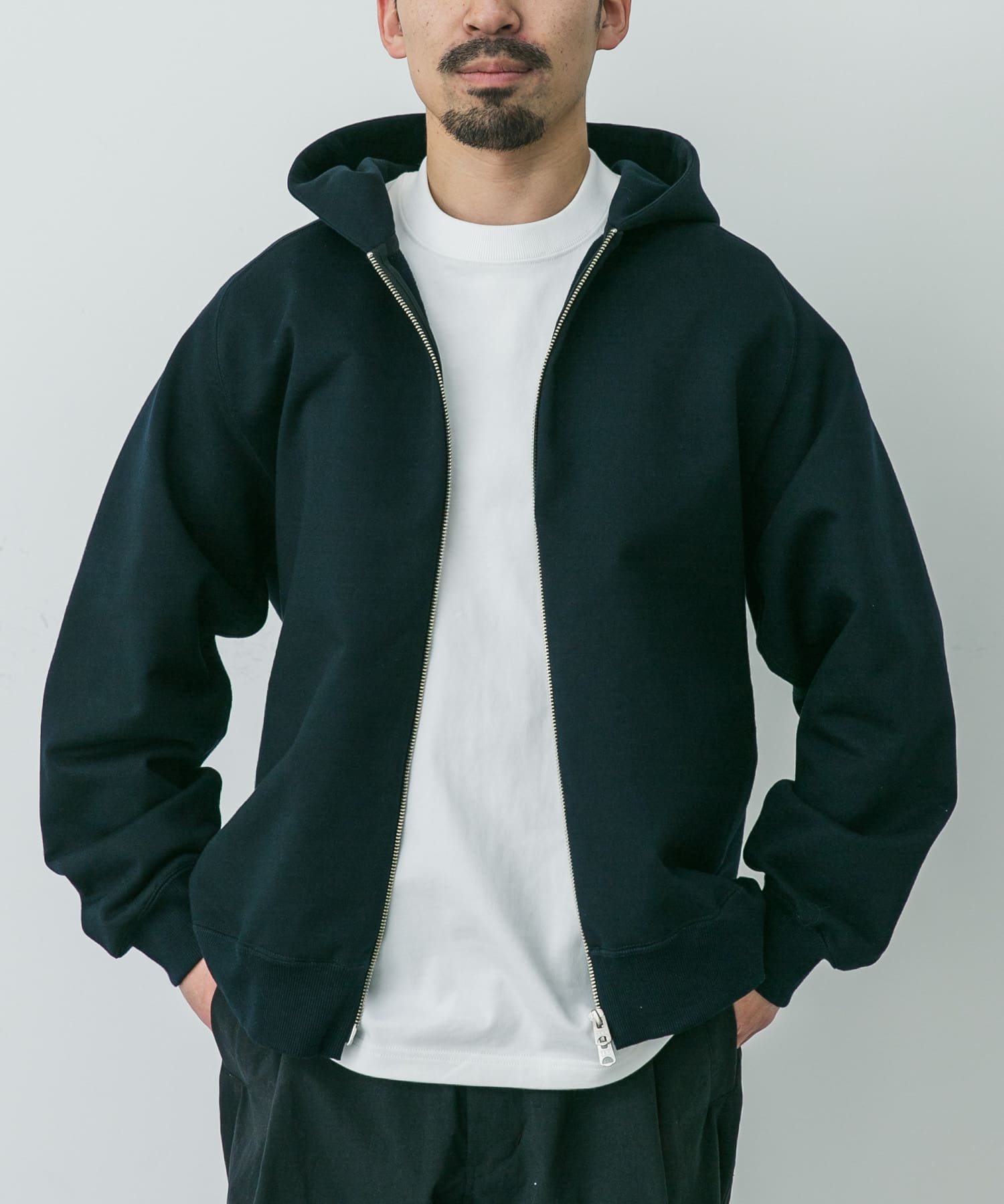 身長：168cm サイズ：48