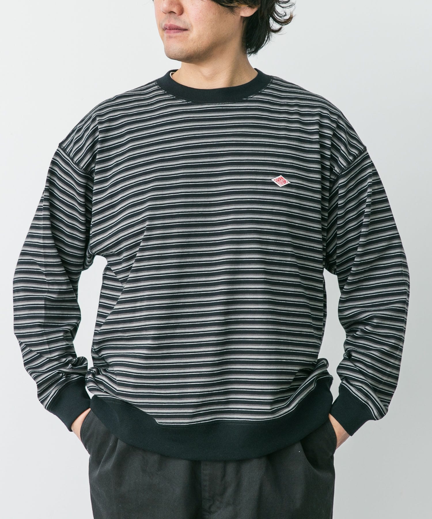 BLK/DK.GRY