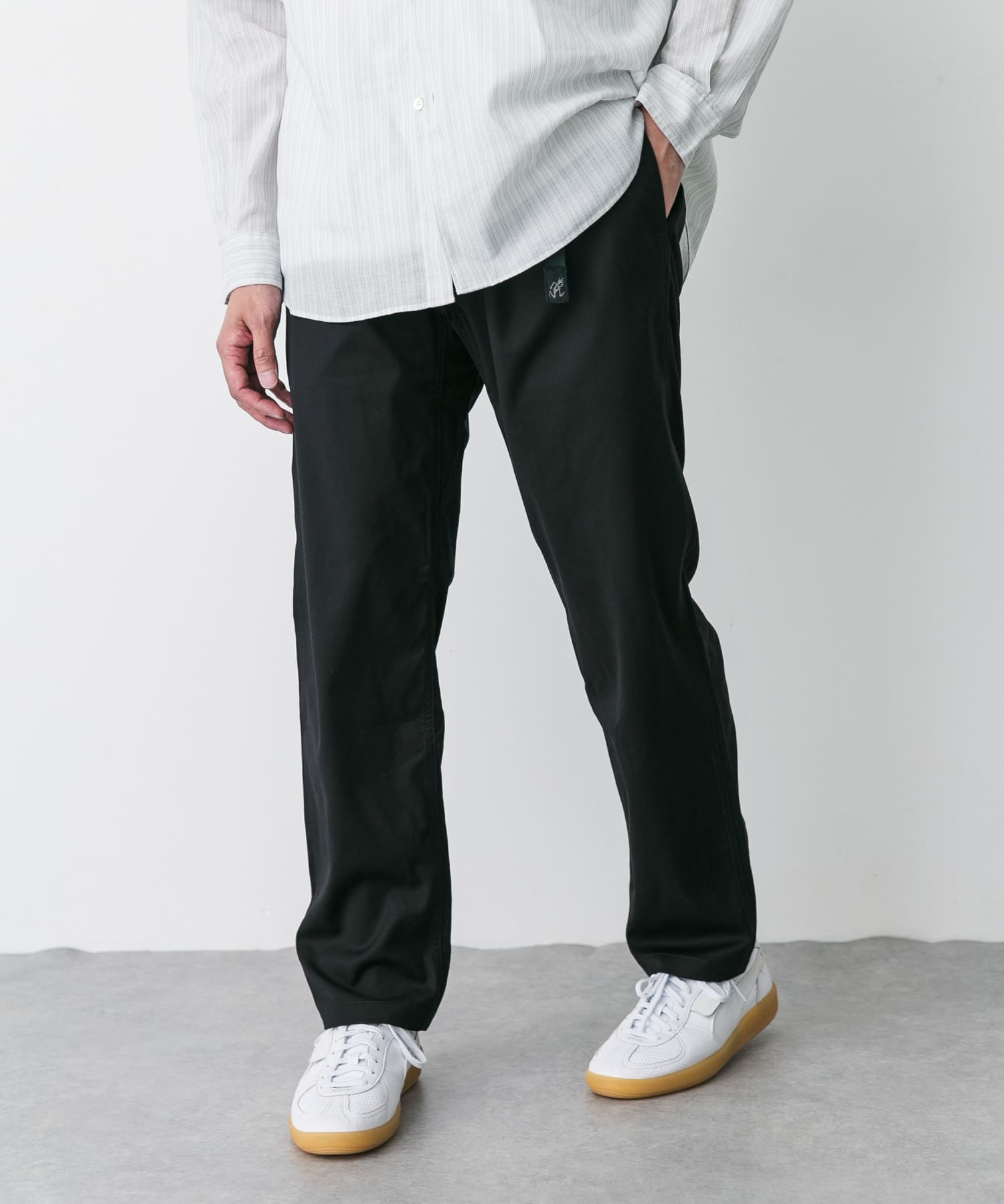 別注』Gramicci for DOORS StretchGabardinePants(S BEIGE): ボトム