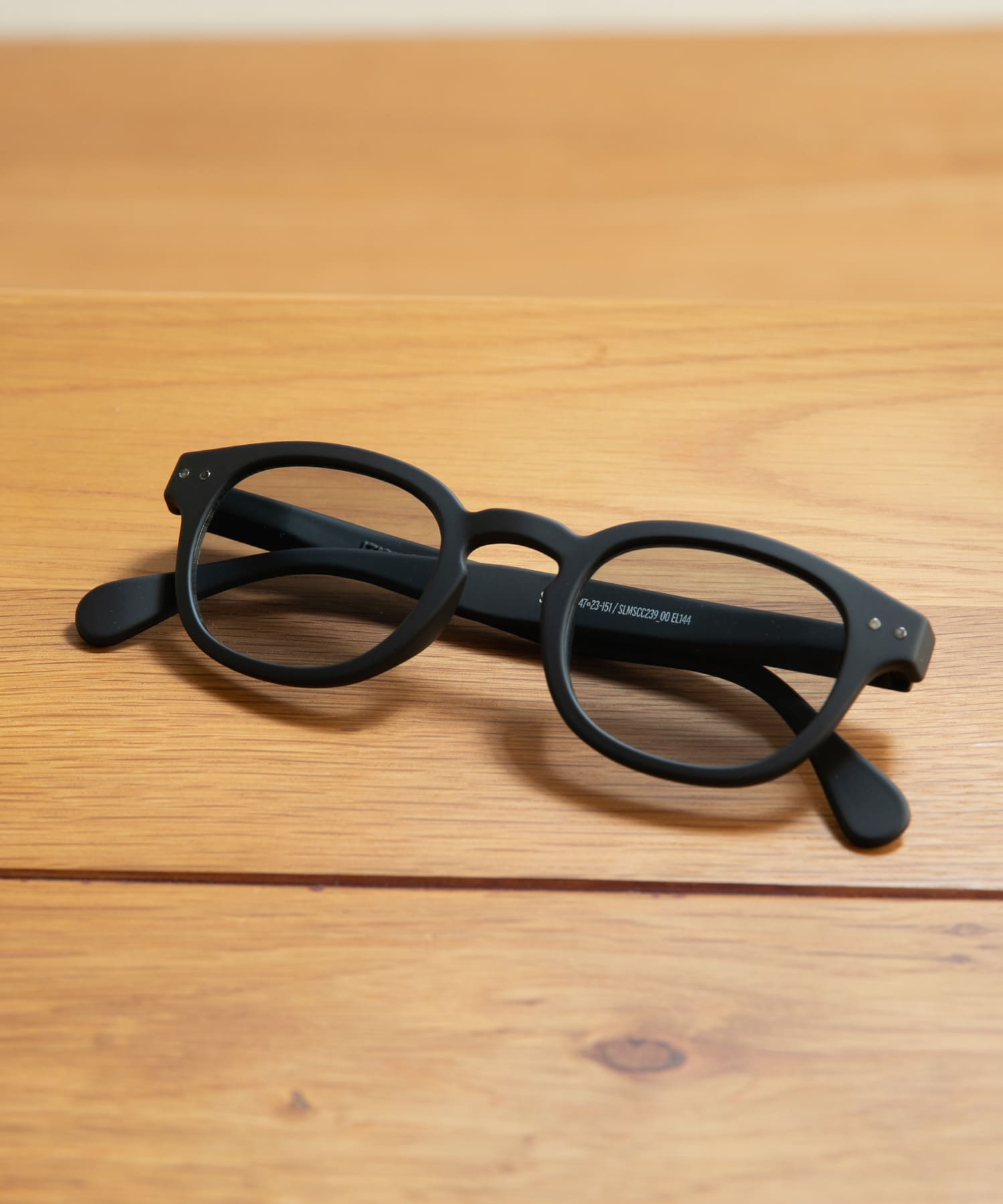 IZIPIZI　ライトカラーサングラス#C BK GY one