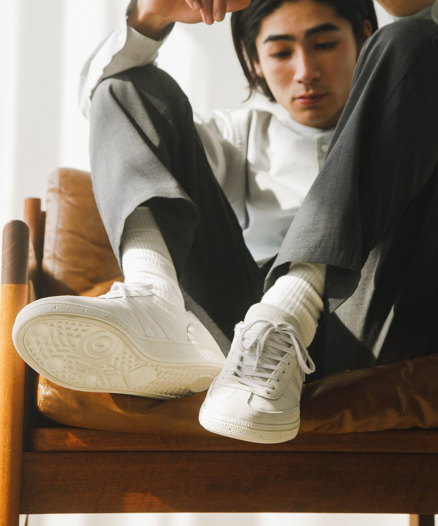 別注』adidas×DOORS HANDBALL SPEZIAL(25.5 OFF/GRAY): シューズ