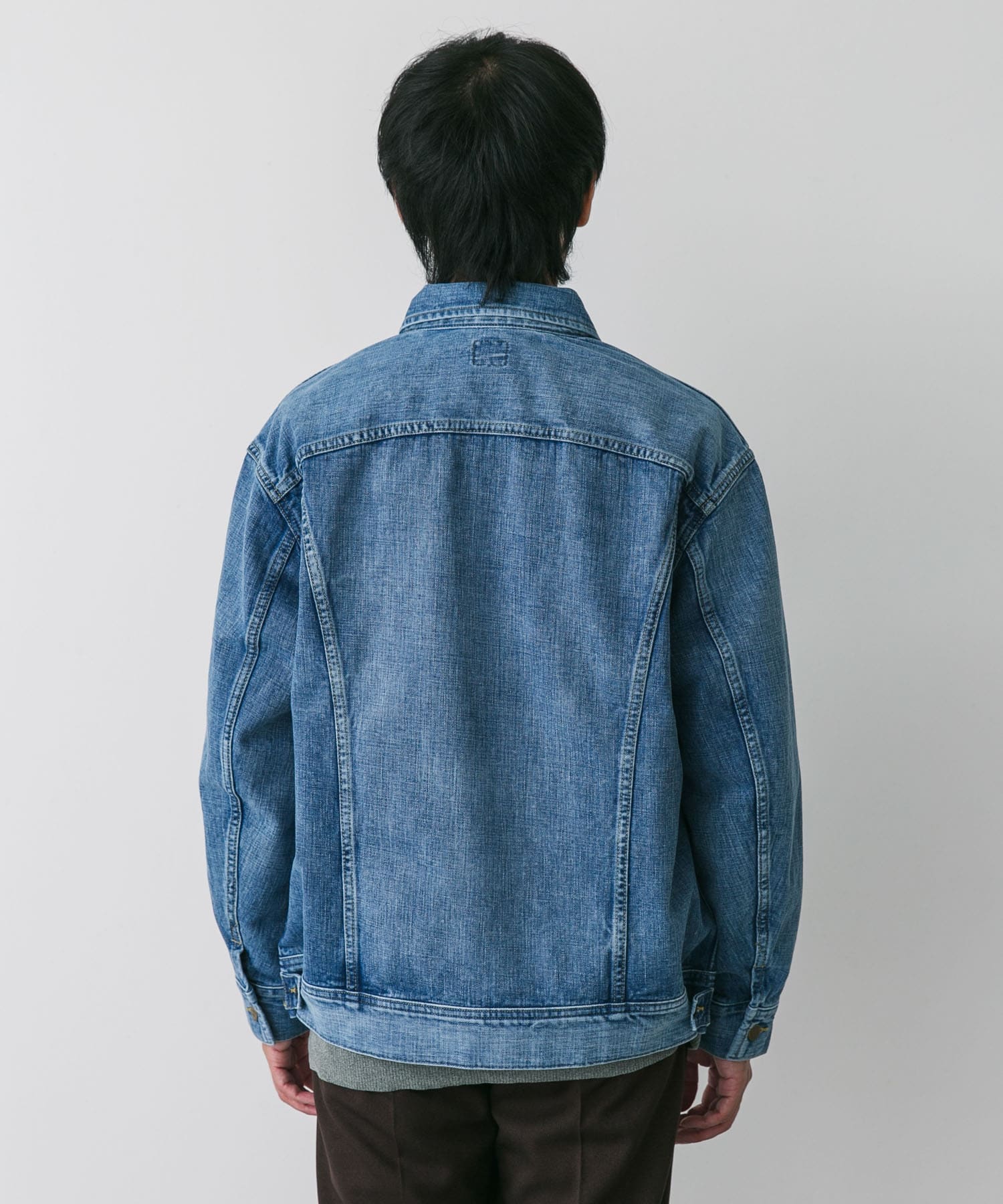 身長：172cm サイズ：40