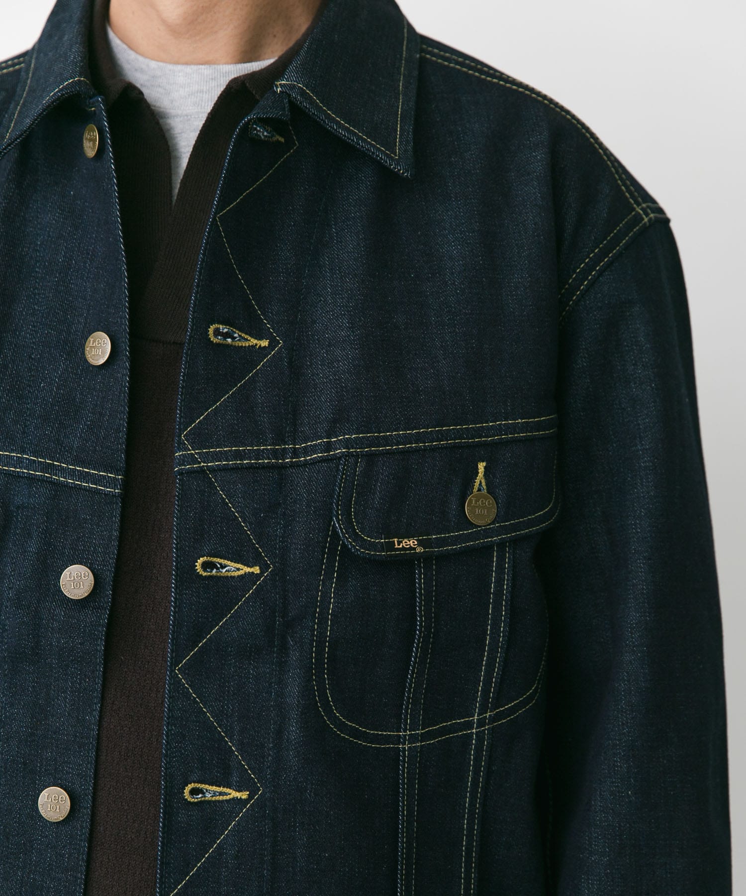 身長：172cm サイズ：40