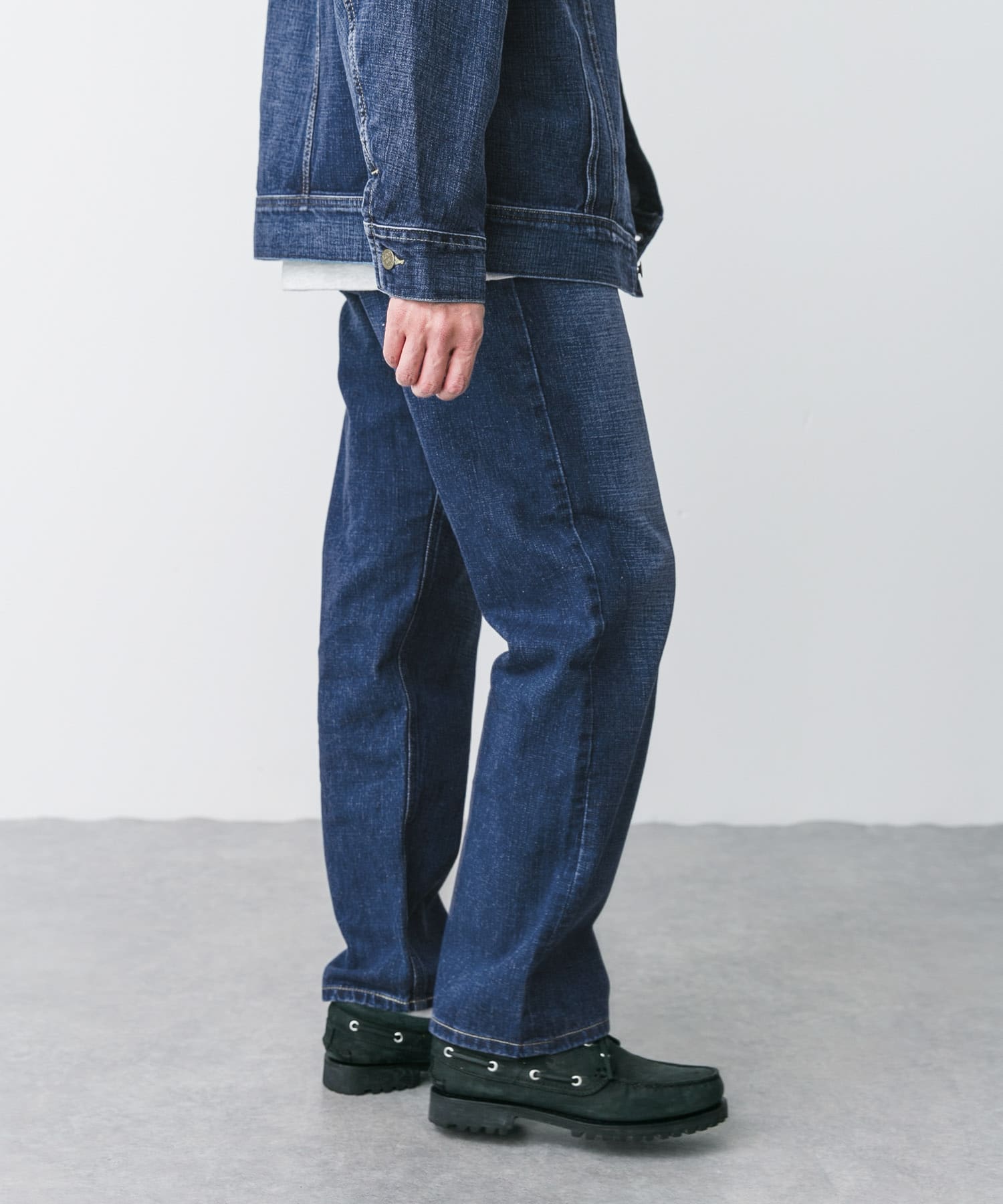 身長：172cm サイズ：30
