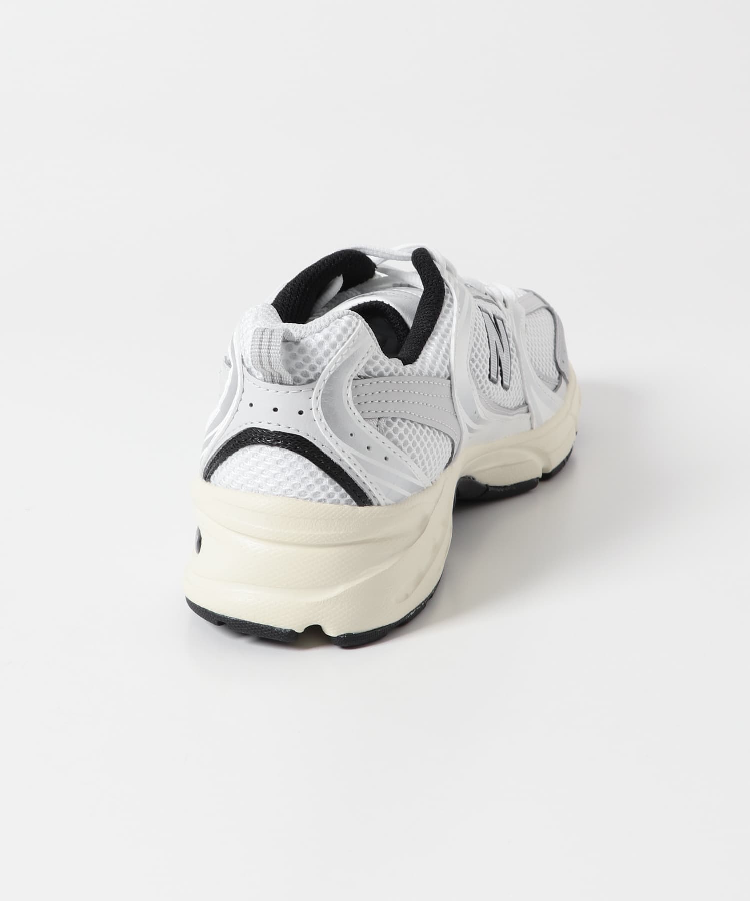 NEW BALANCE　MR530TA SILVER 26