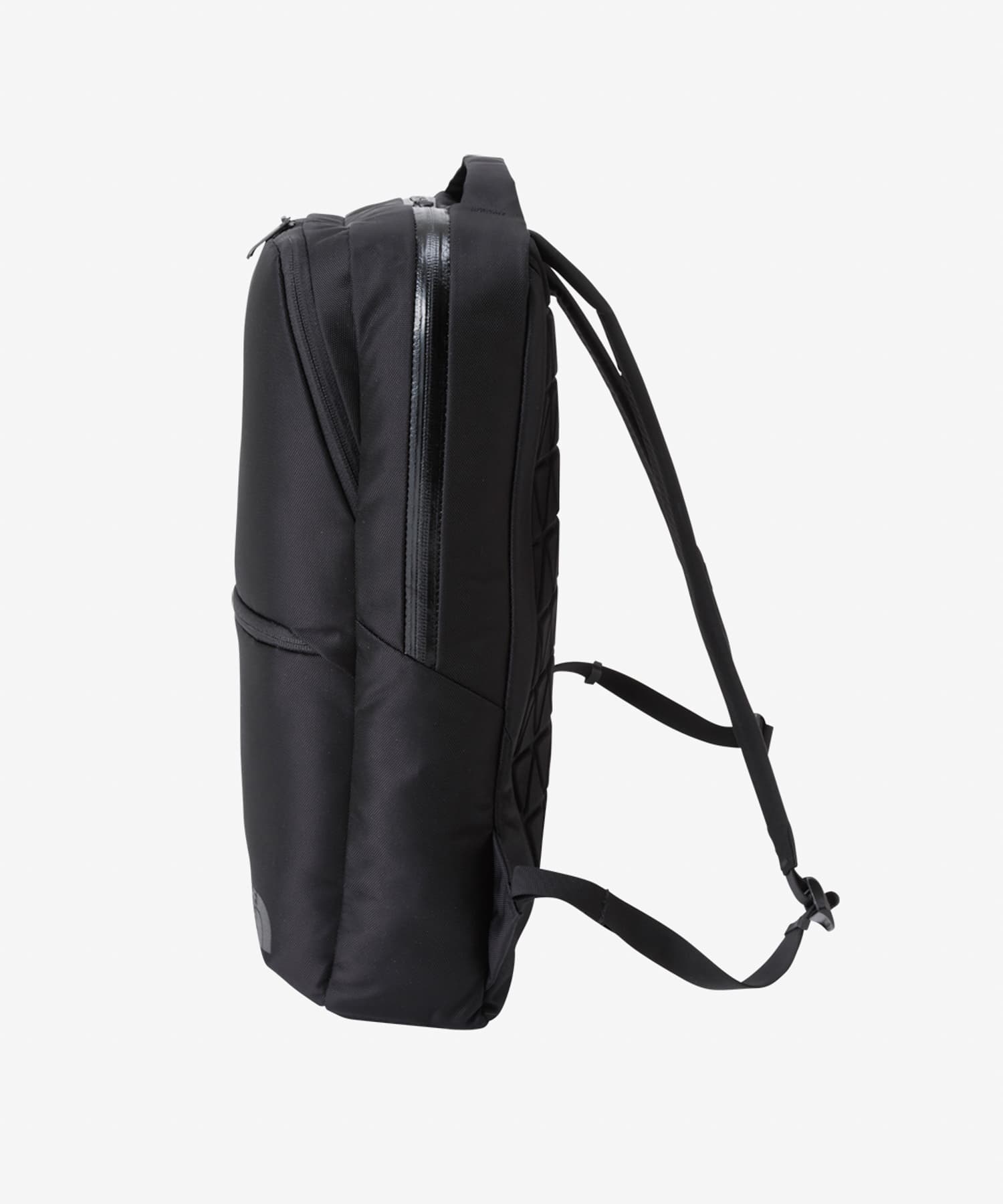 THE NORTH FACE Shuttle Daypack Slim(one SP): バッグ｜URBAN