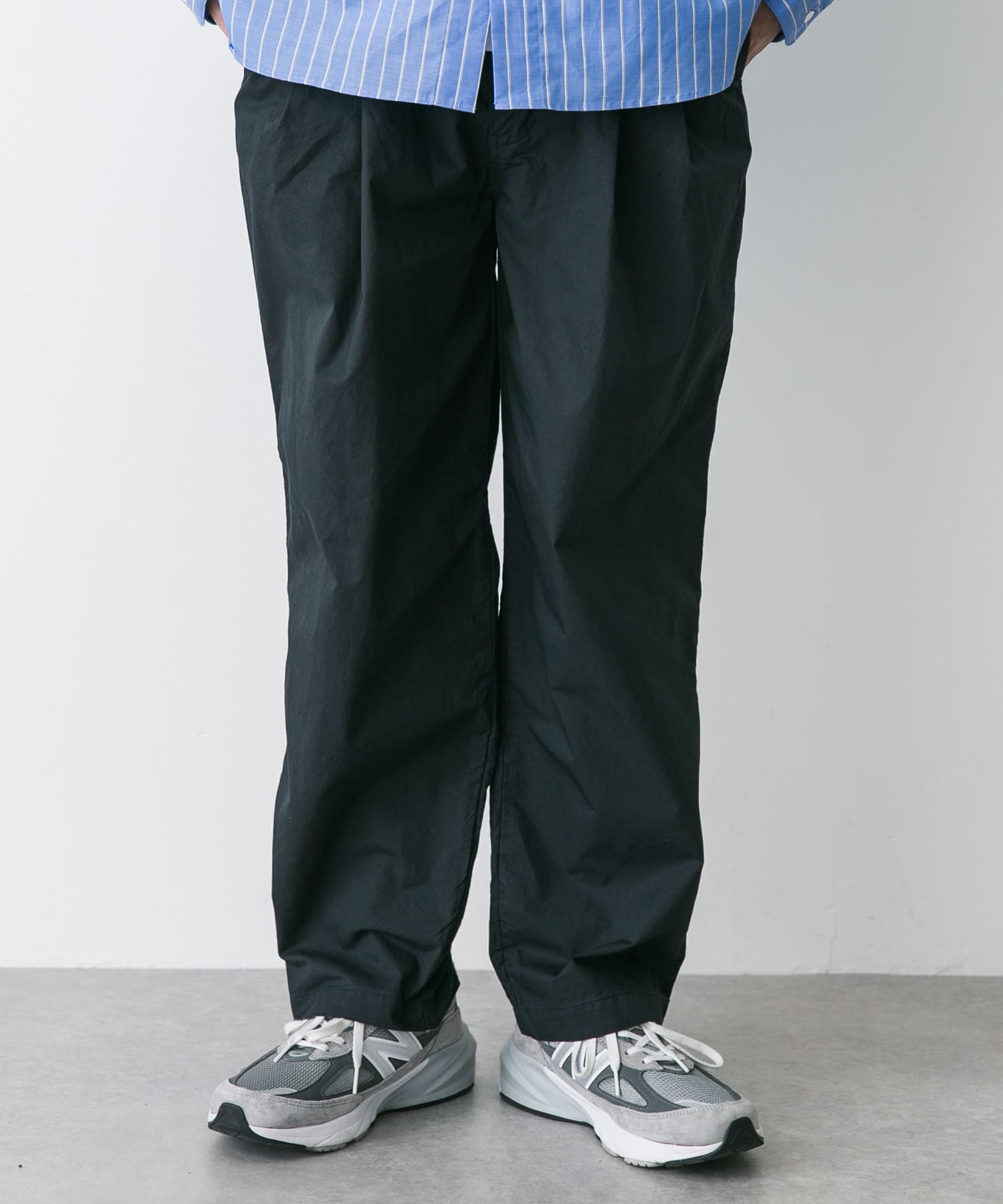 STILL BY HAND　Garment-dye 2 tuck pants