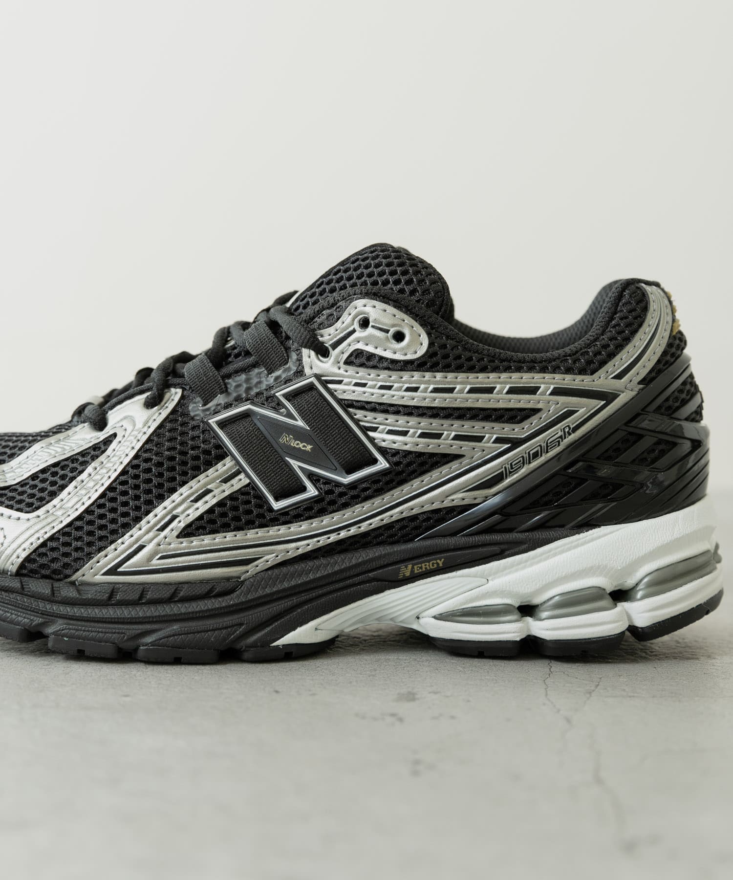 NEW BALANCE　U1906RCF BLACK 26