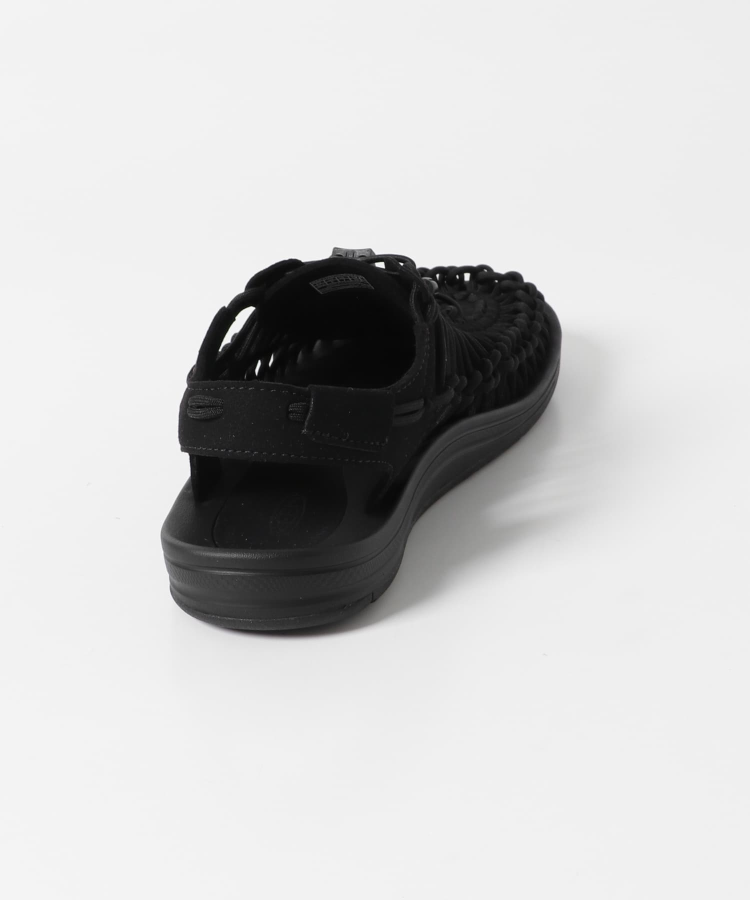 KEEN　UNEEK BLK/BLK 8