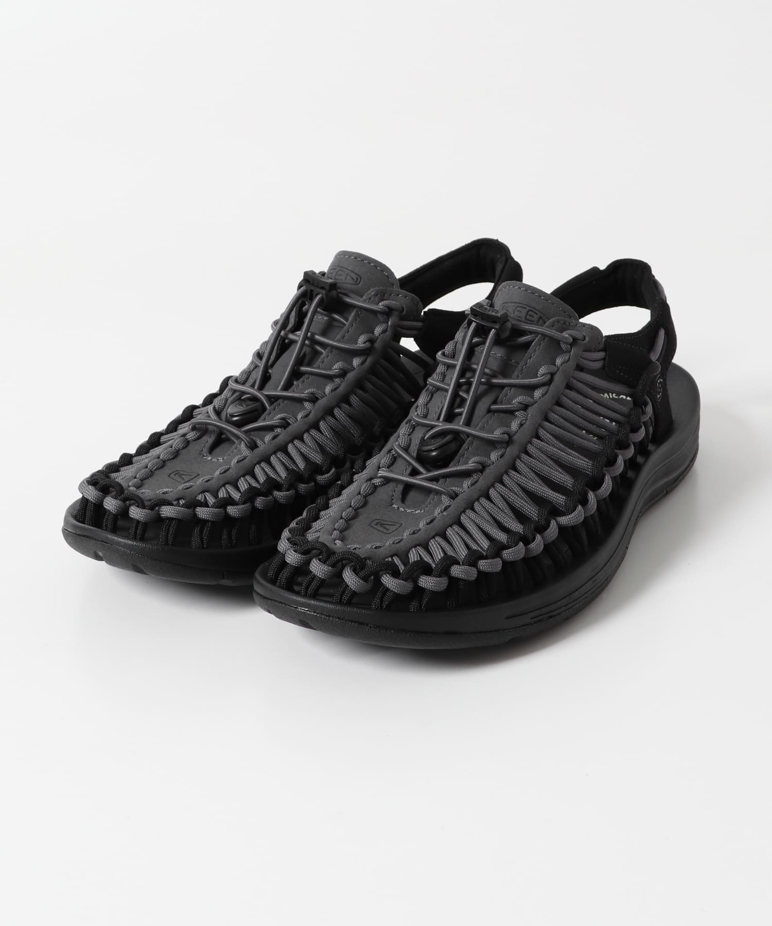 KEEN　UNEEK