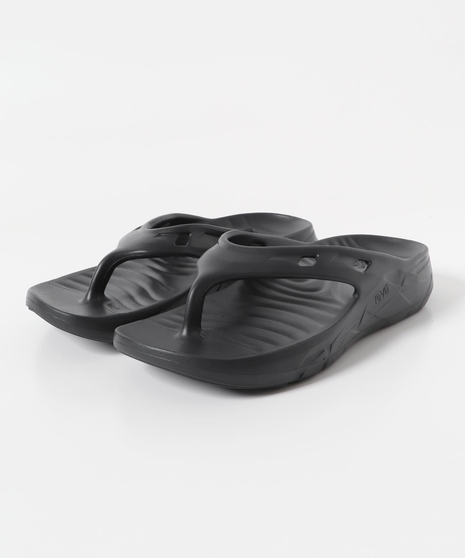 Teva　APRETRAIL FLIP BLACK 26