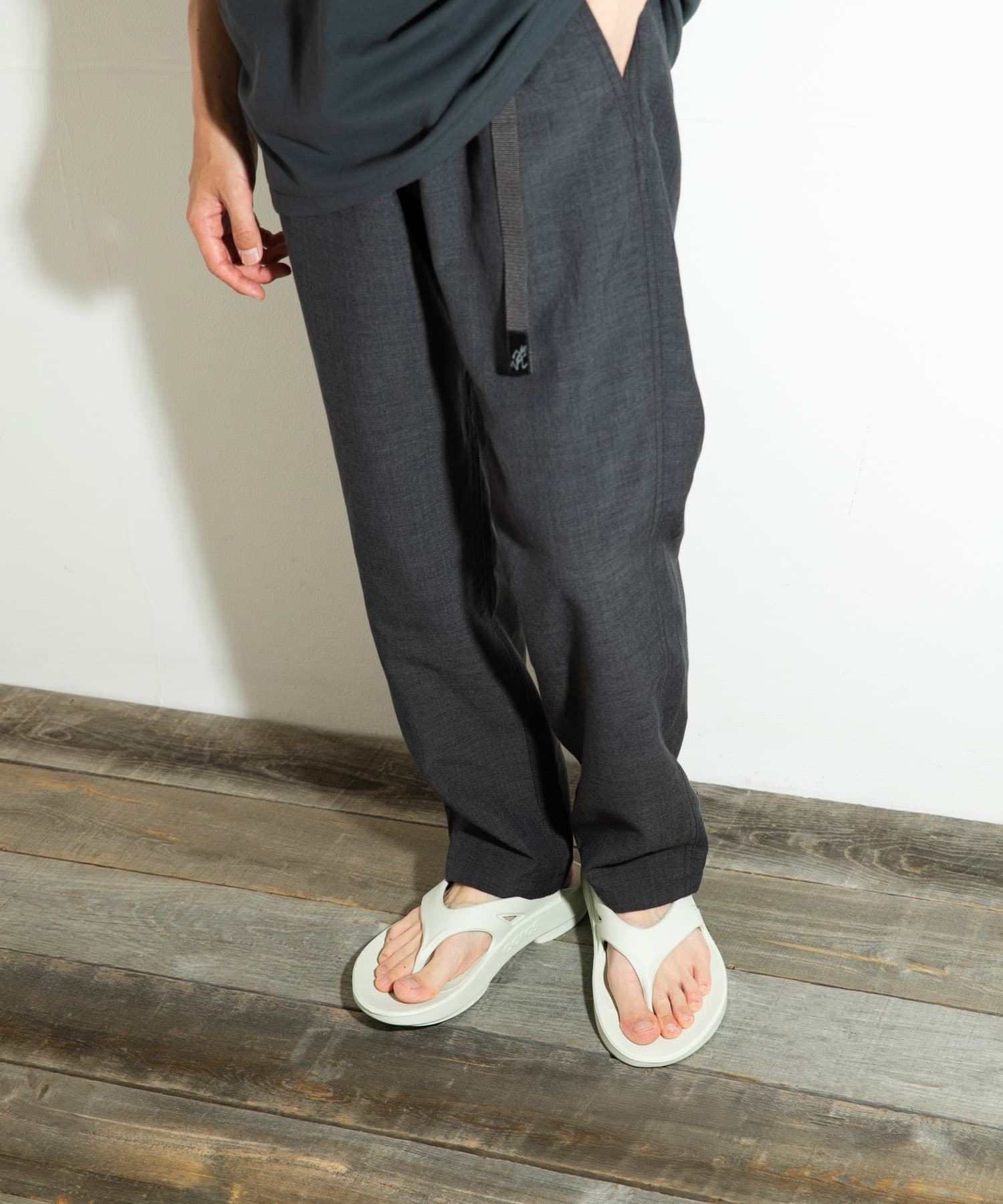 OOFOS　OOriginal CosmicGray 26