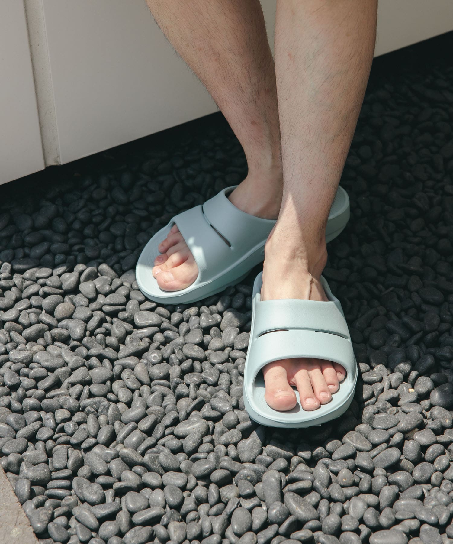 OOFOS　OOahh Mist 26