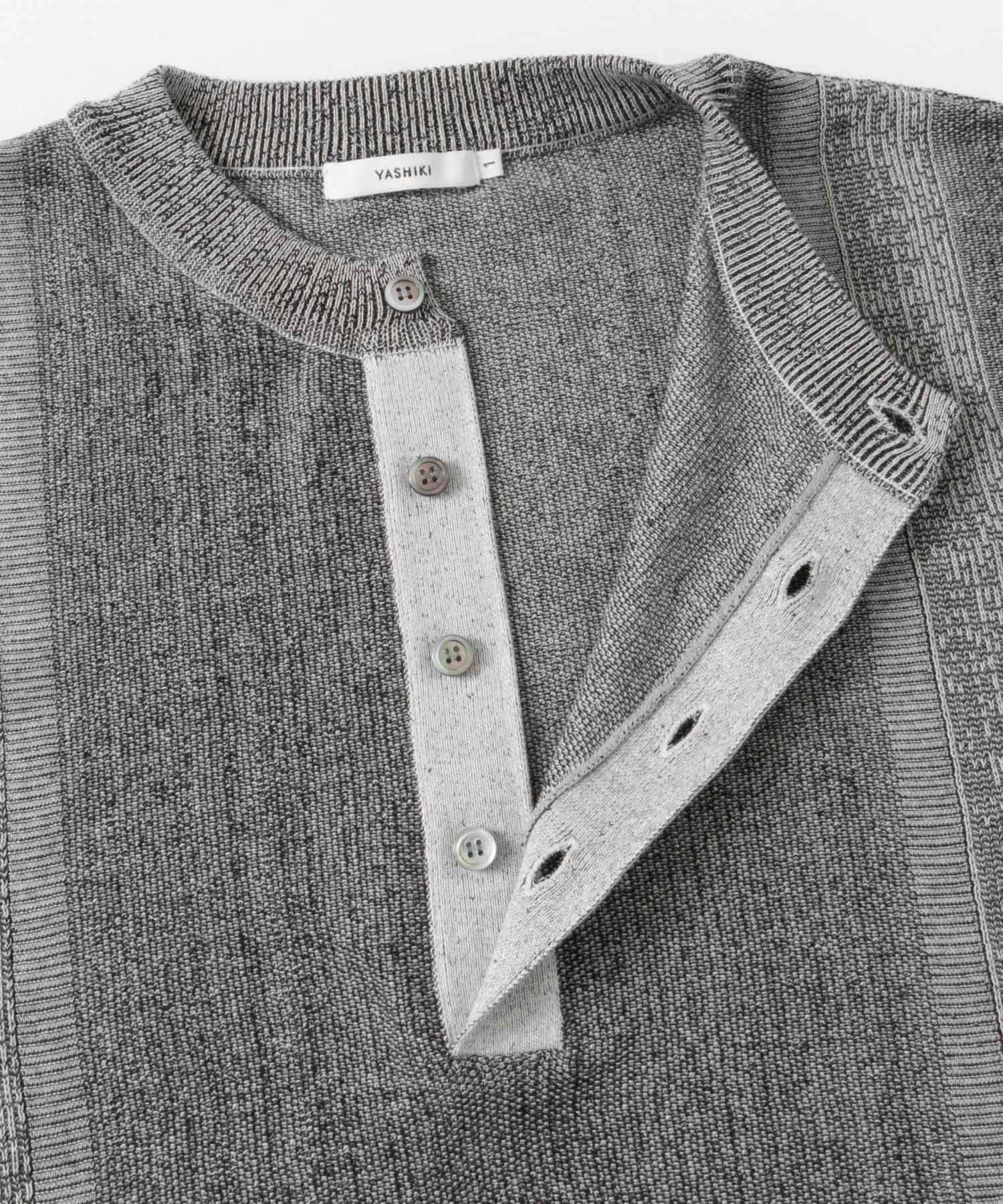 YASHIKI Fumon Henley Knit(1 BLACK): トップス｜URBAN RESEARCH公式