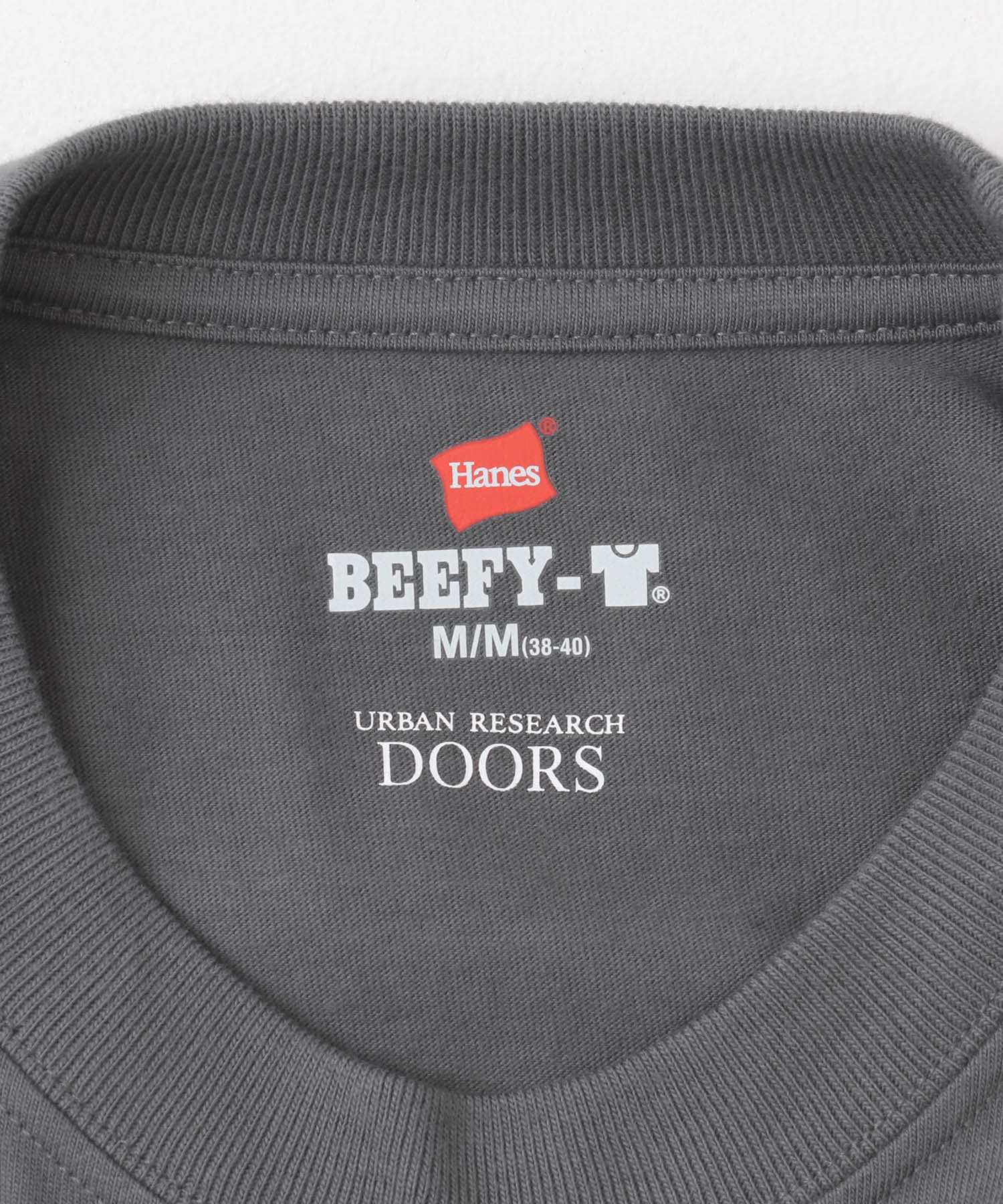 『別注』Hanes×DOORS　BEEFY-T DOORS FIT Short-Sleeve ダークグレー M