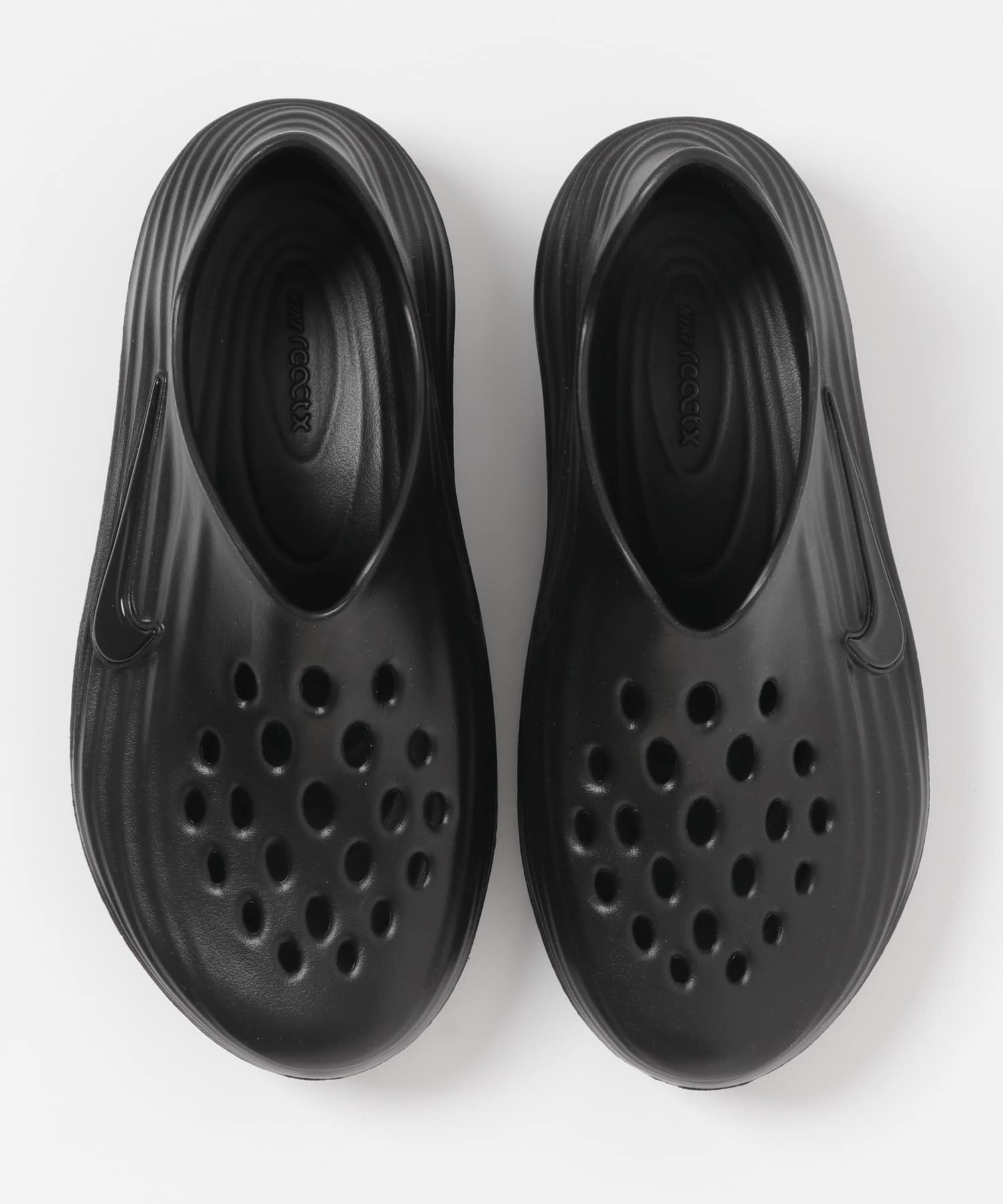 NIKE　リアクトX リジュビネイト BLACK 26