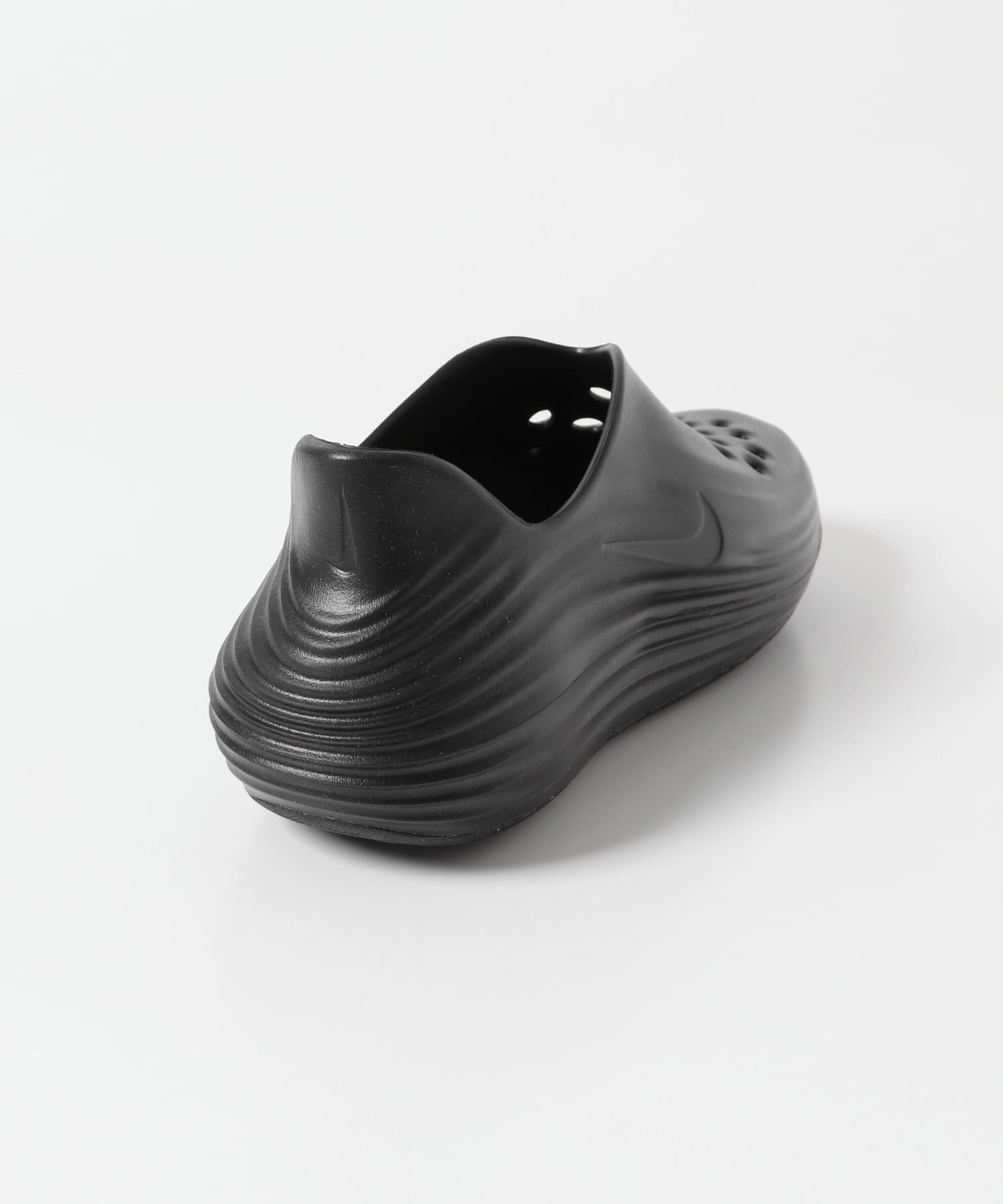 NIKE　リアクトX リジュビネイト BLACK 26