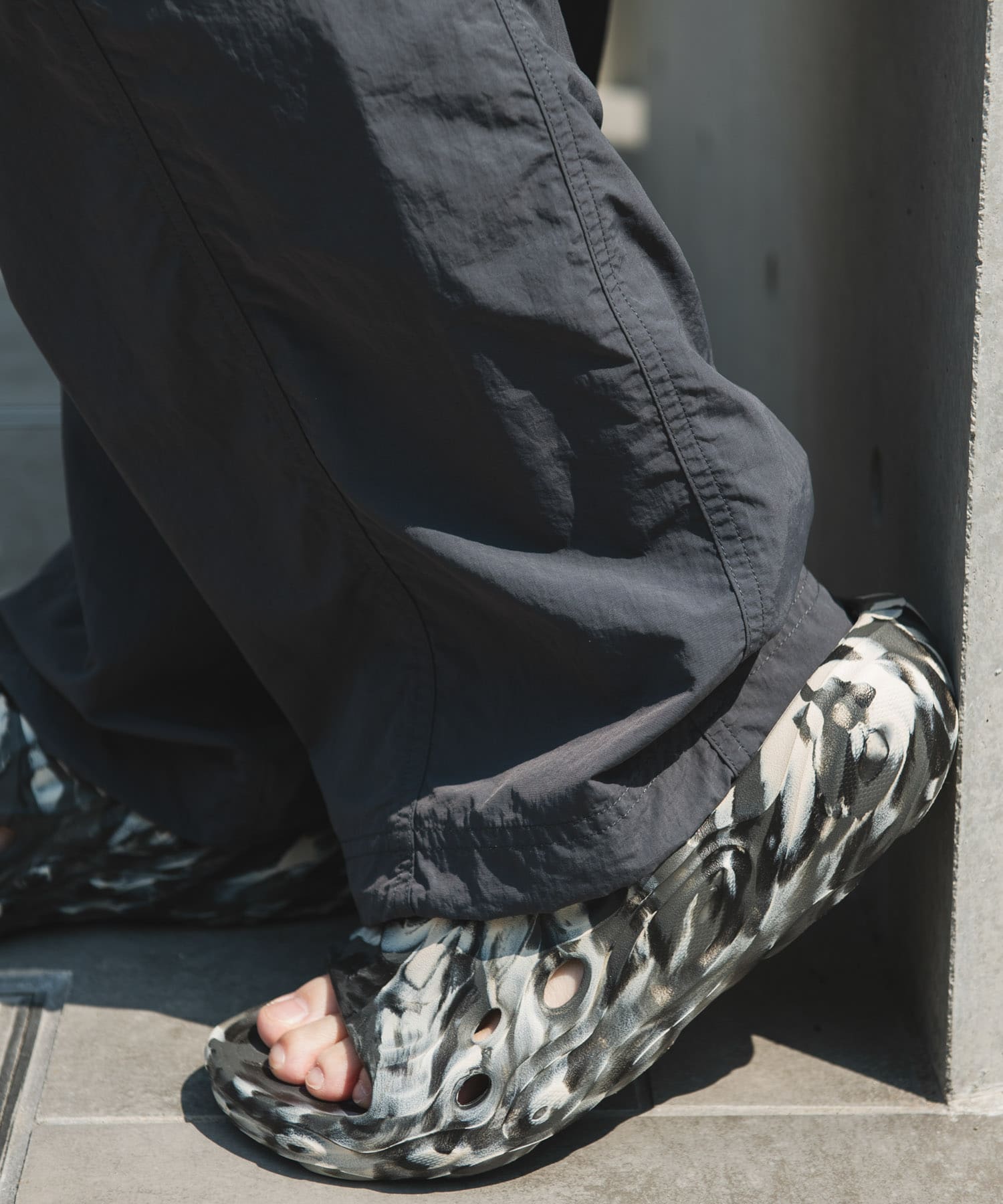 MERRELL　Exclusive HYDRO SLIDE 2 BLK/WHT 26