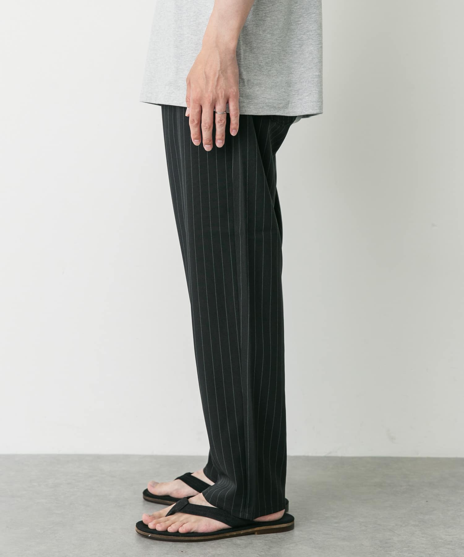 別注』Lee×DOORS FLeeasy Narrow(FREE GRAY): ボトム｜URBAN RESEARCH